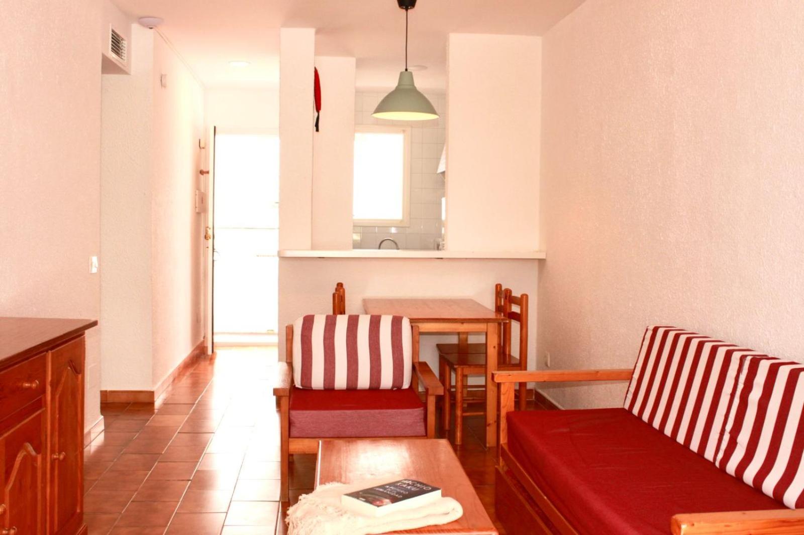 Two-Bedroom Apartment with Garden View photo 2