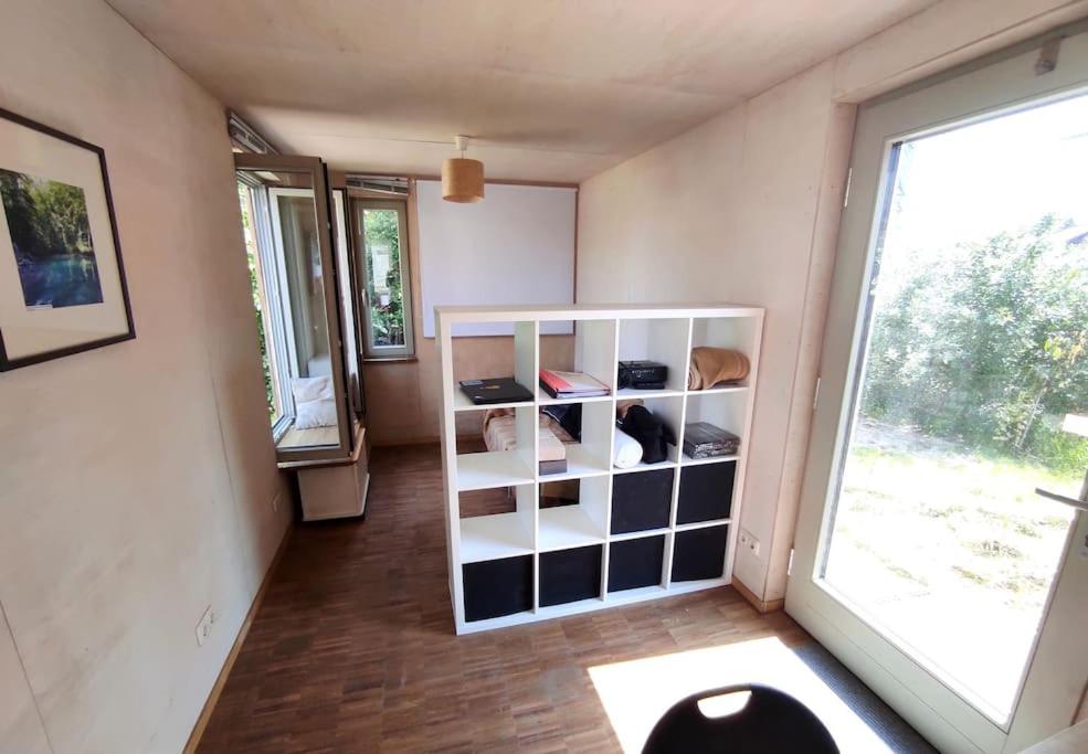 One-Bedroom House photo 1