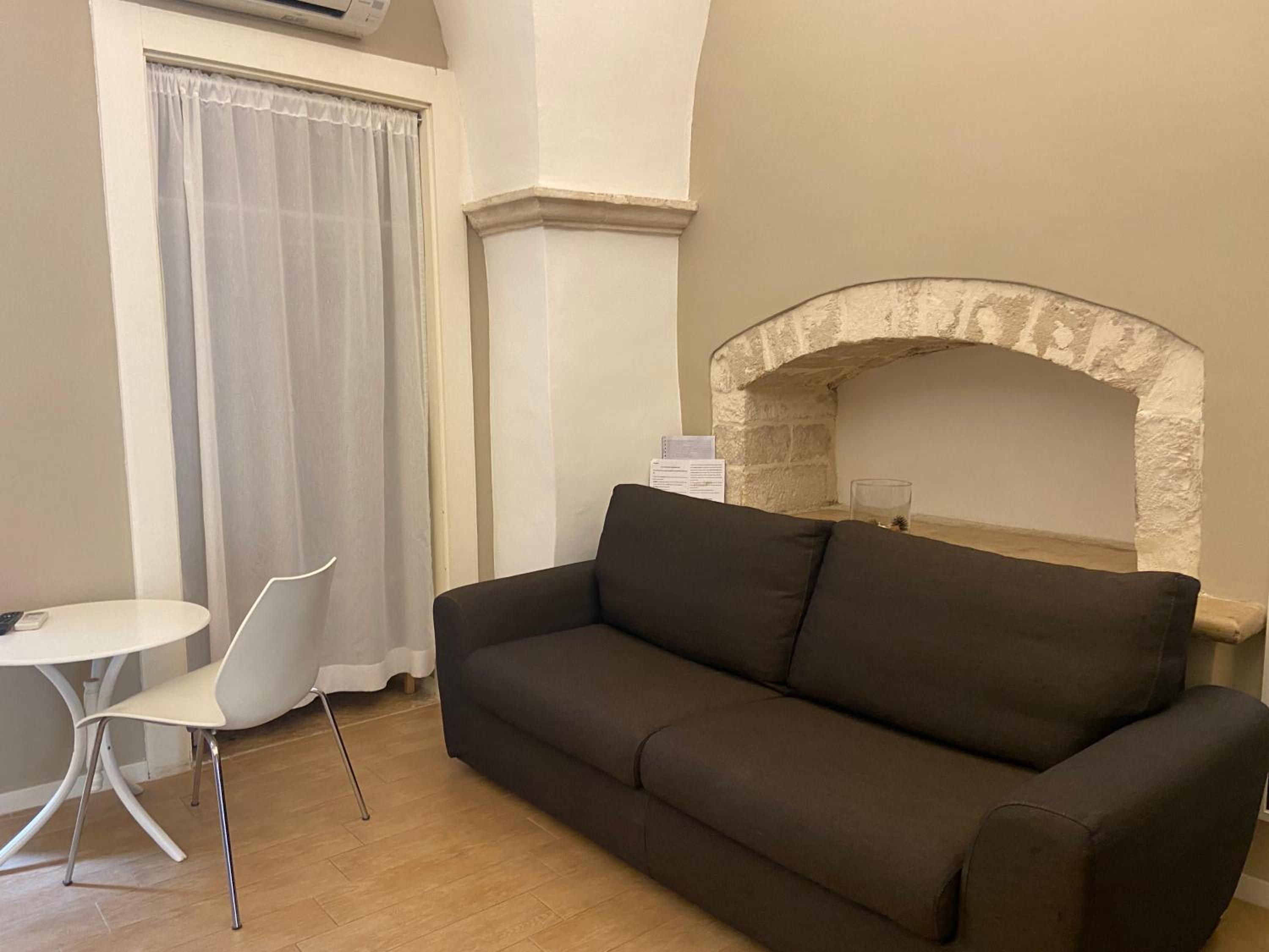 Family Room with Balcony photo 1