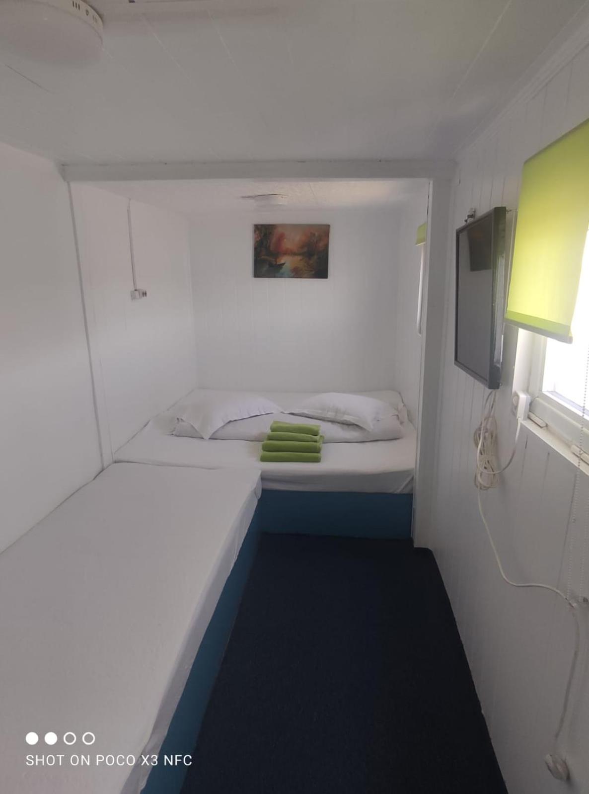 Triple Room with Bathroom photo 1