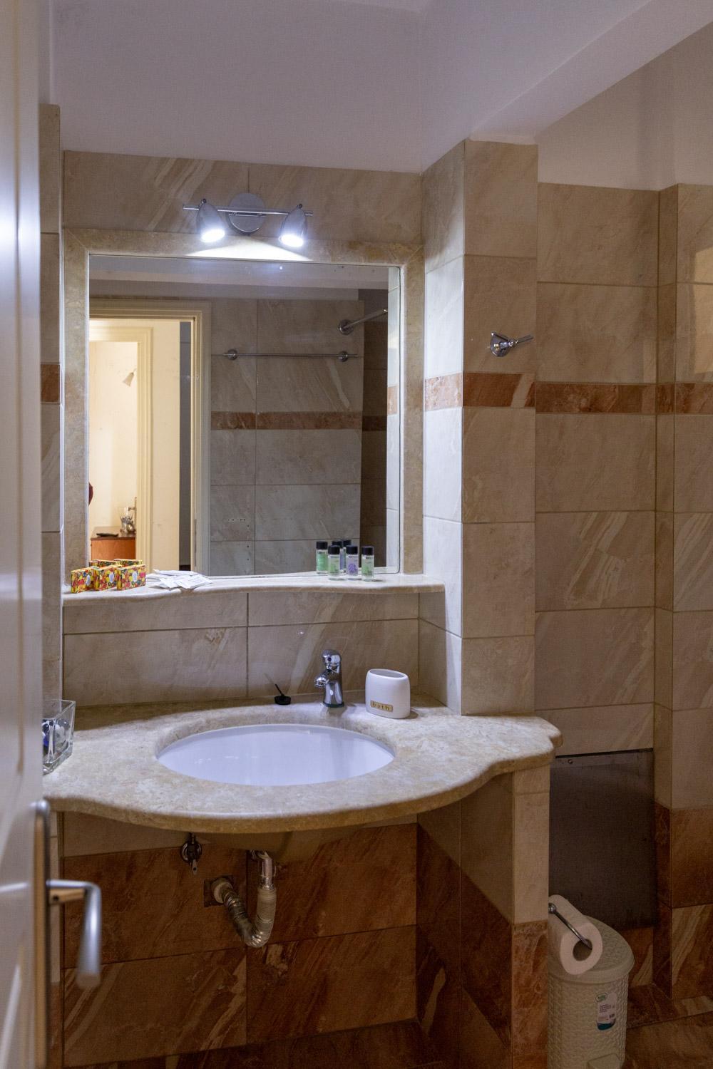Deluxe Triple Room with Sea View - Photo 5
