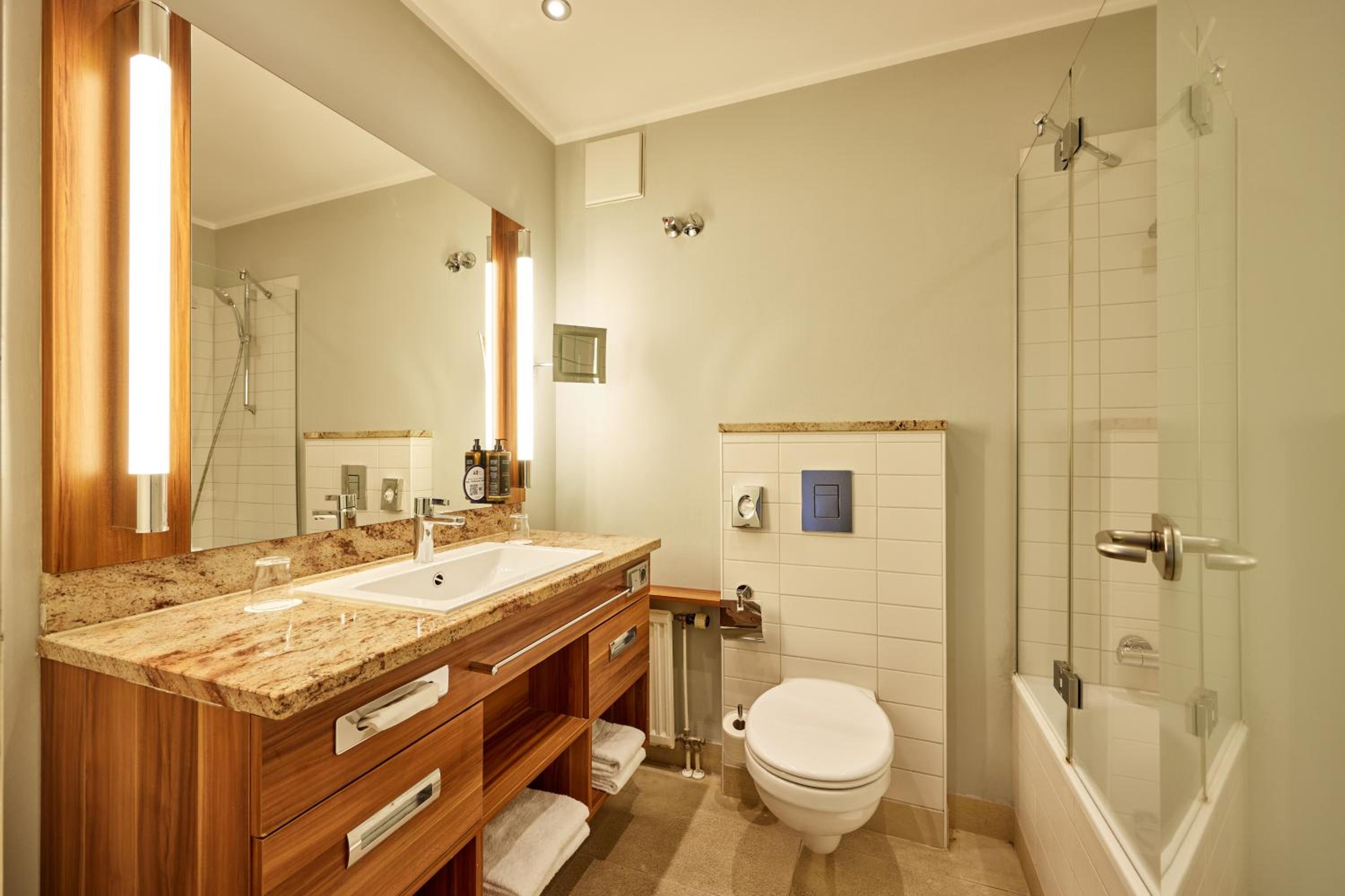 Standard Double Room - Photo 2