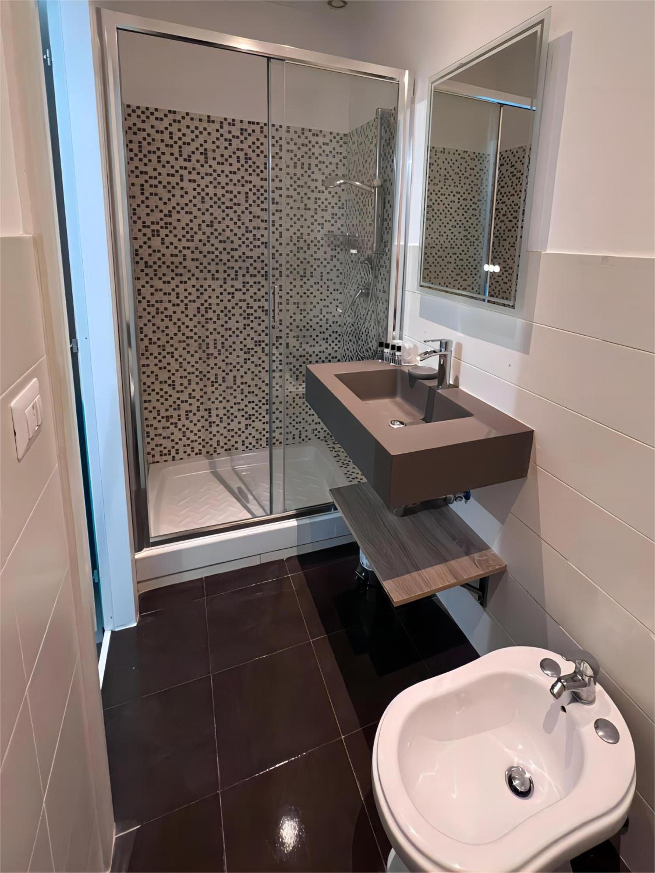 Deluxe Triple Room photo 3