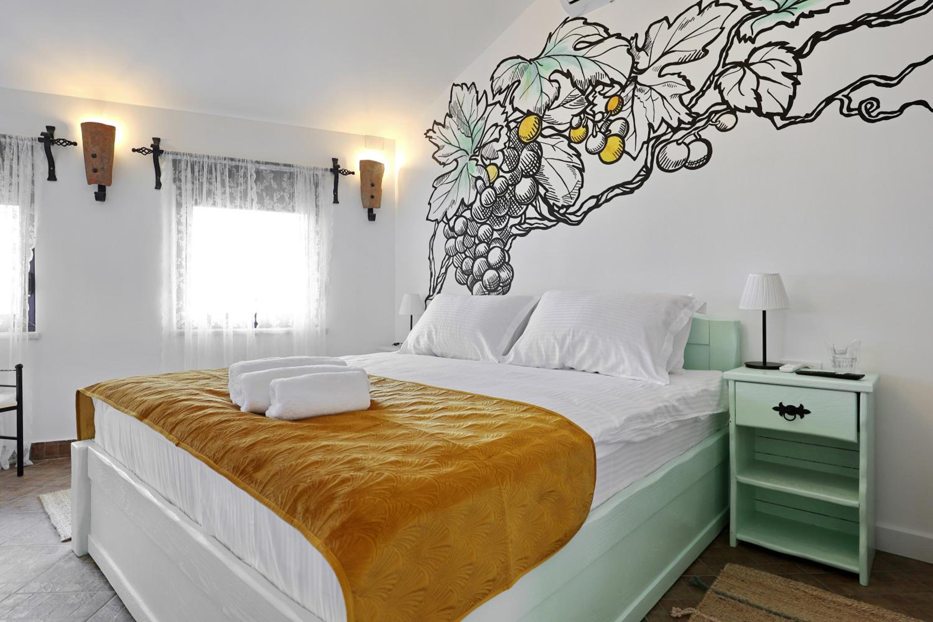 Luxury Quadruple Room - Photo 17