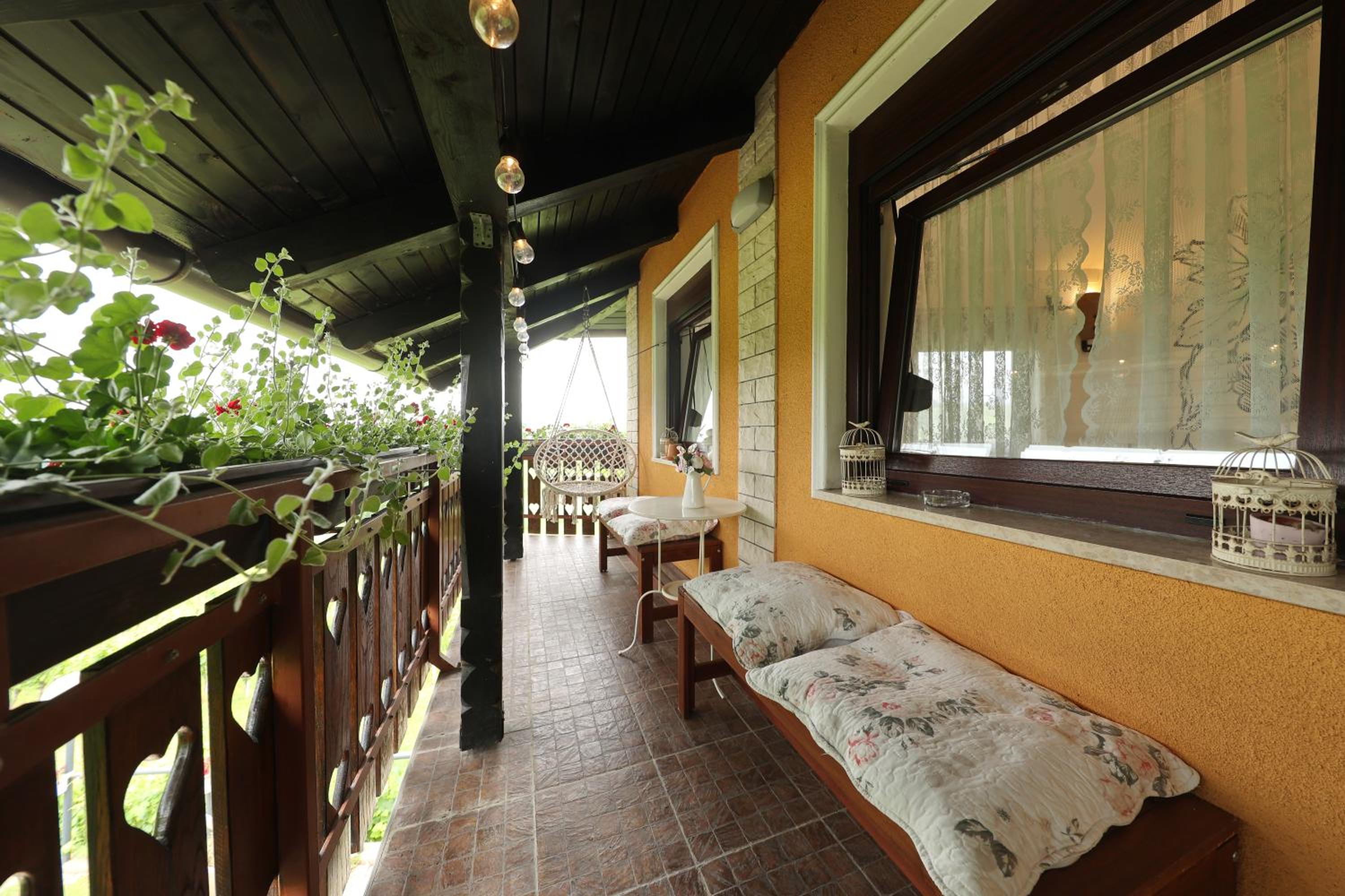 Luxury Quadruple Room - Photo 14