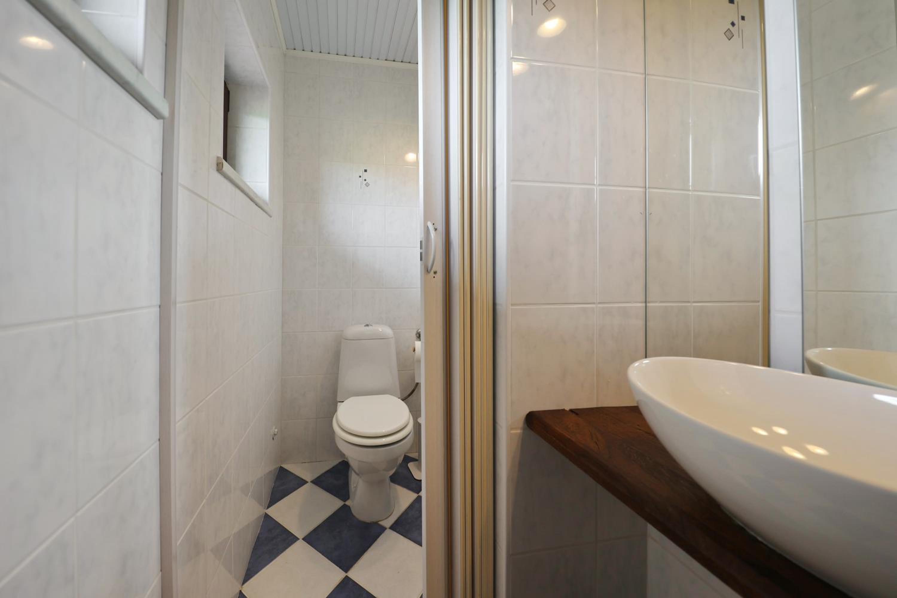 Deluxe Quadruple Room - Photo 17