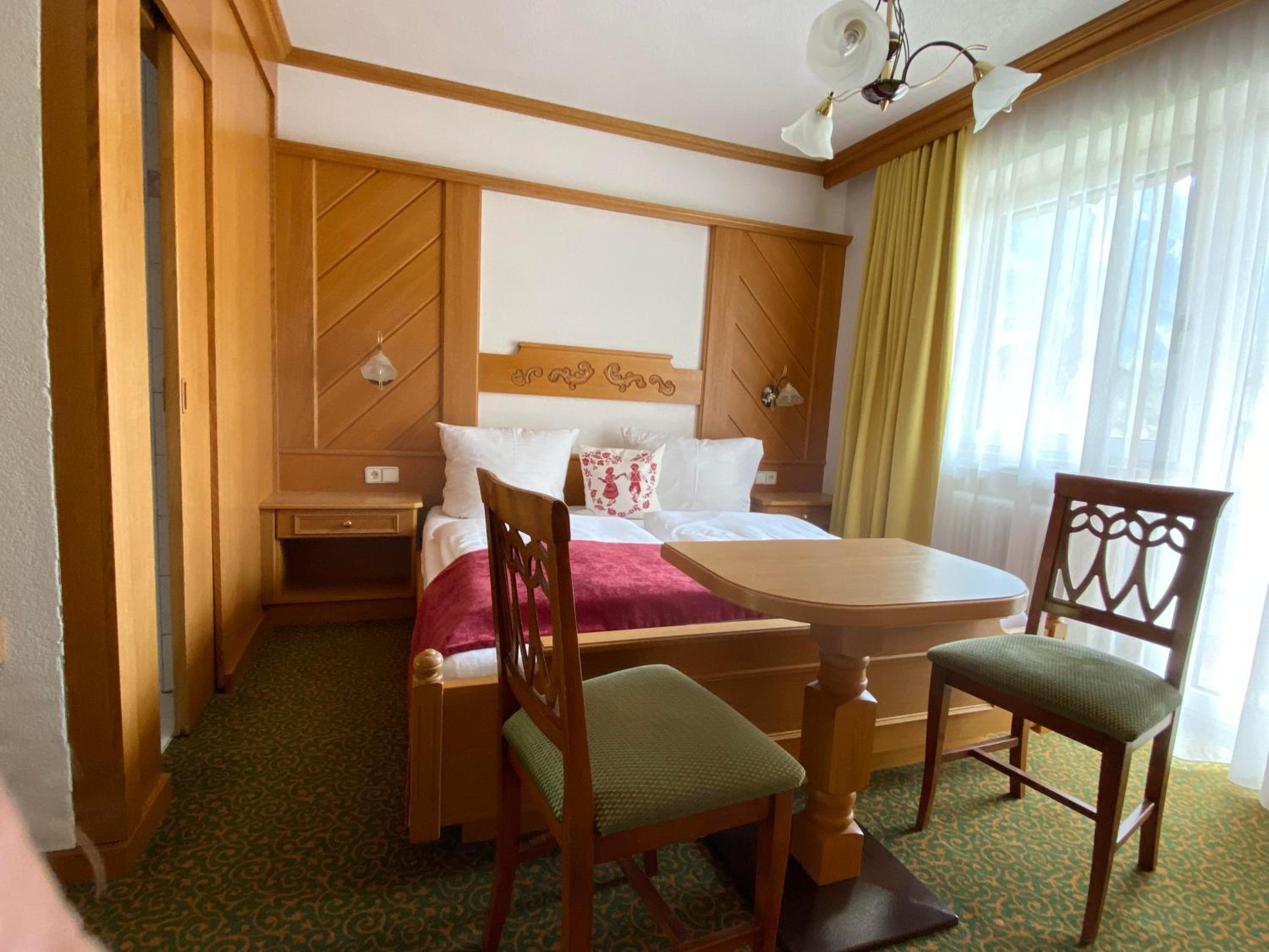 Double Room with Shower