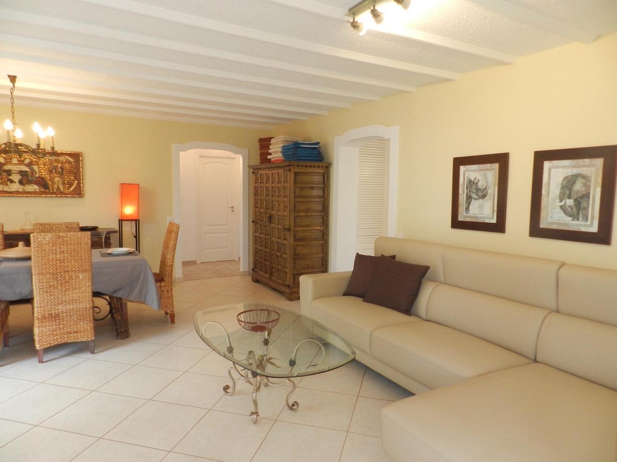 Villa con piscina privada