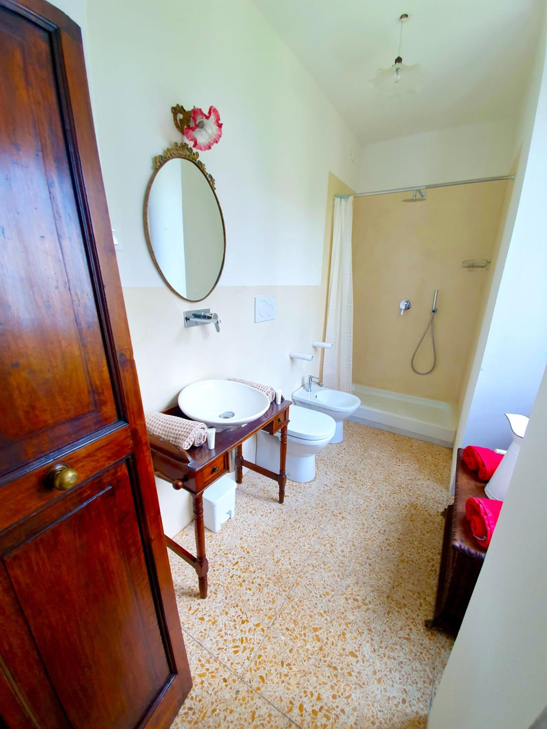 Double Room With Private Bathroom photo 3