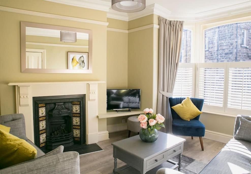 Four-Bedroom House photo 1