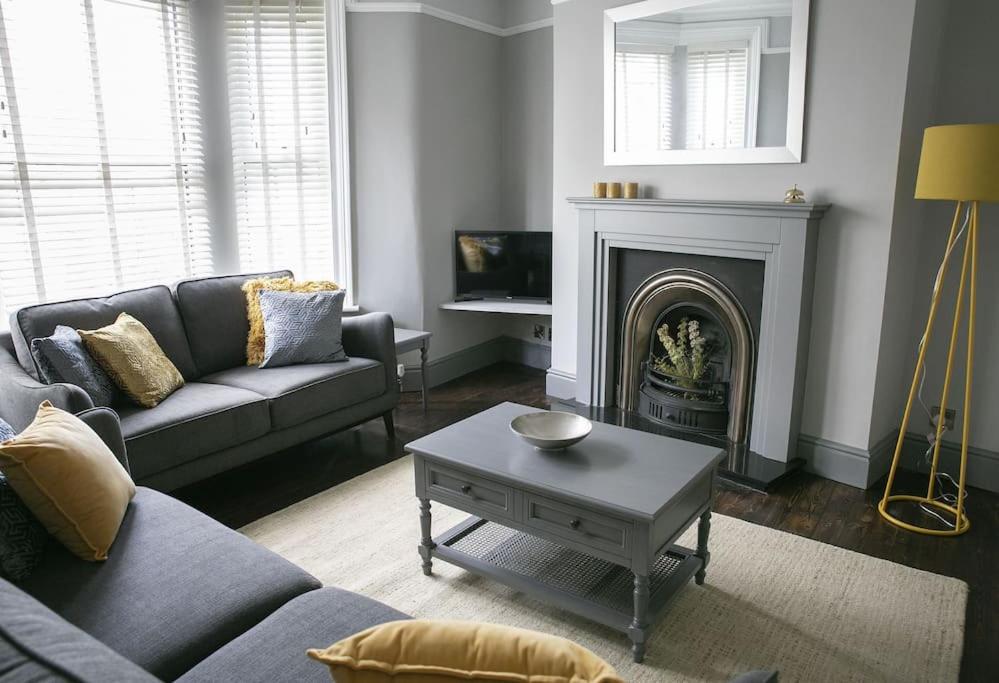 Four-Bedroom House photo 1