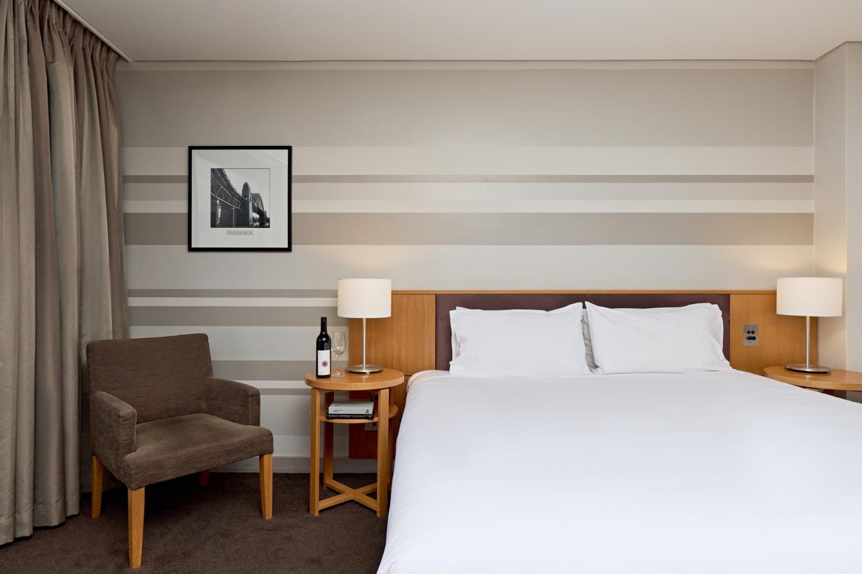 Pet Friendly Harbor View Queen Room