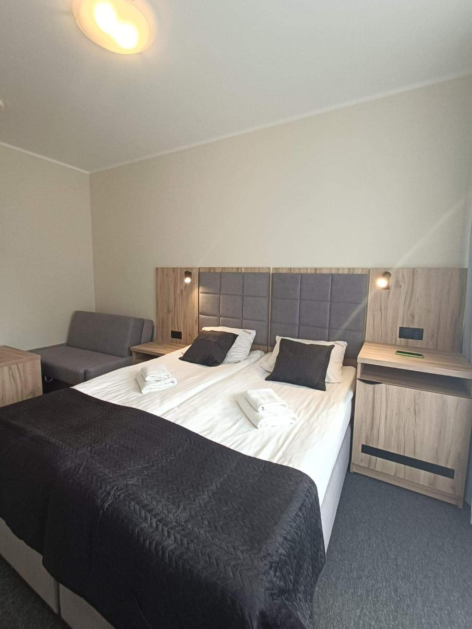 King Room with Balcony photo 1