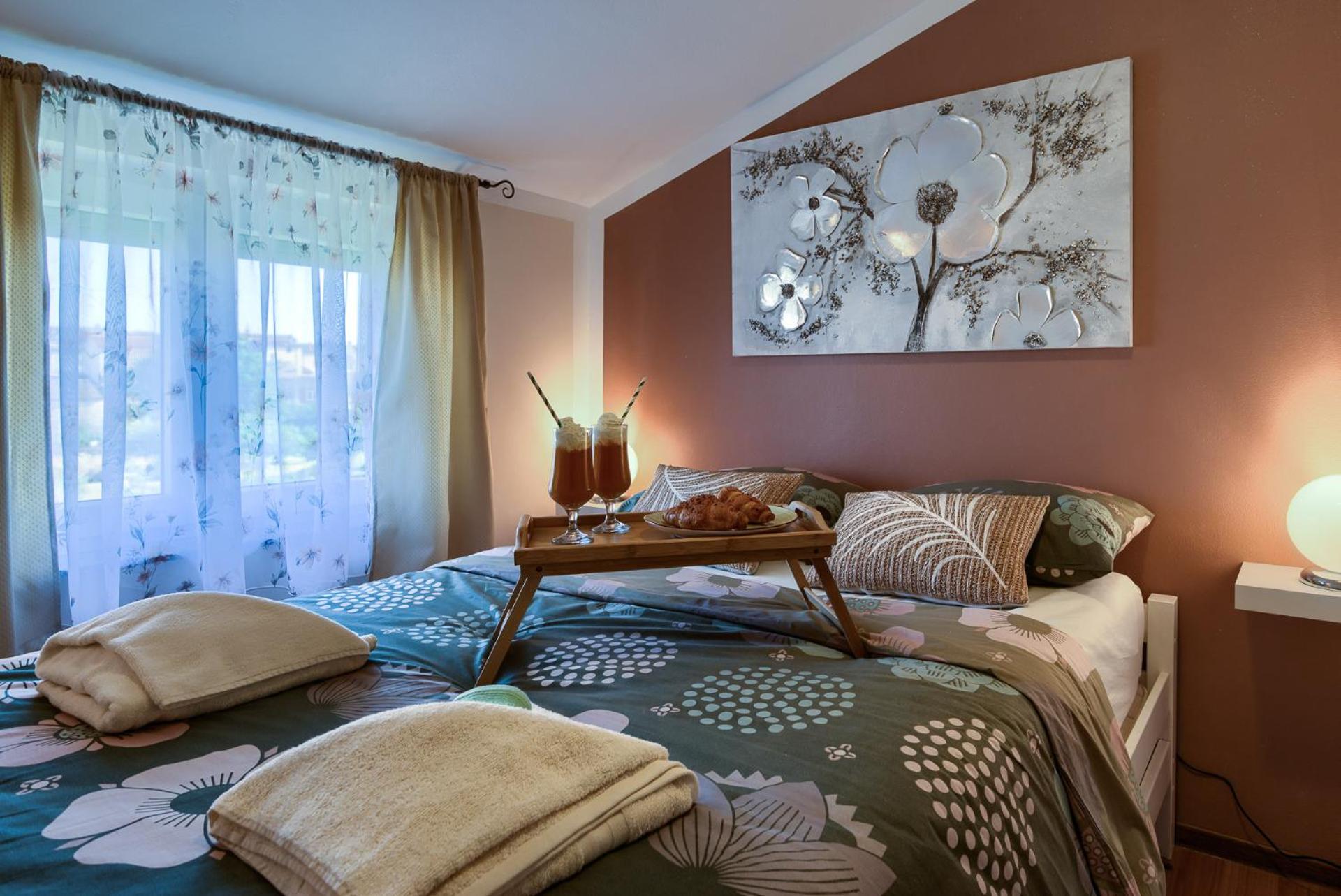 Three-Bedroom Apartment - Photo 46