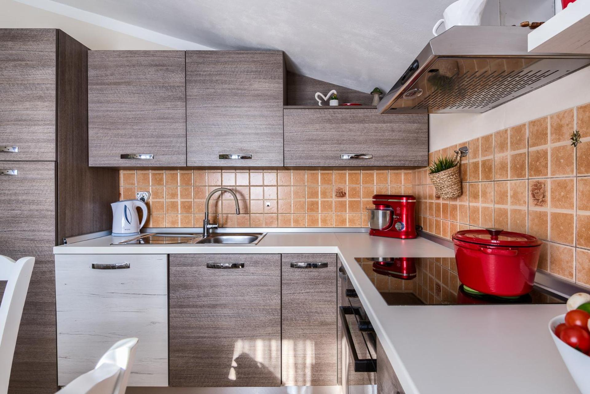 Three-Bedroom Apartment - Photo 12