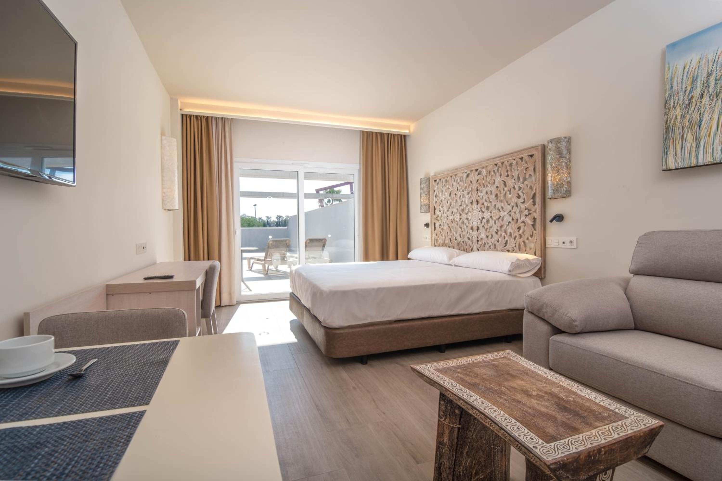 Estudio con terraza