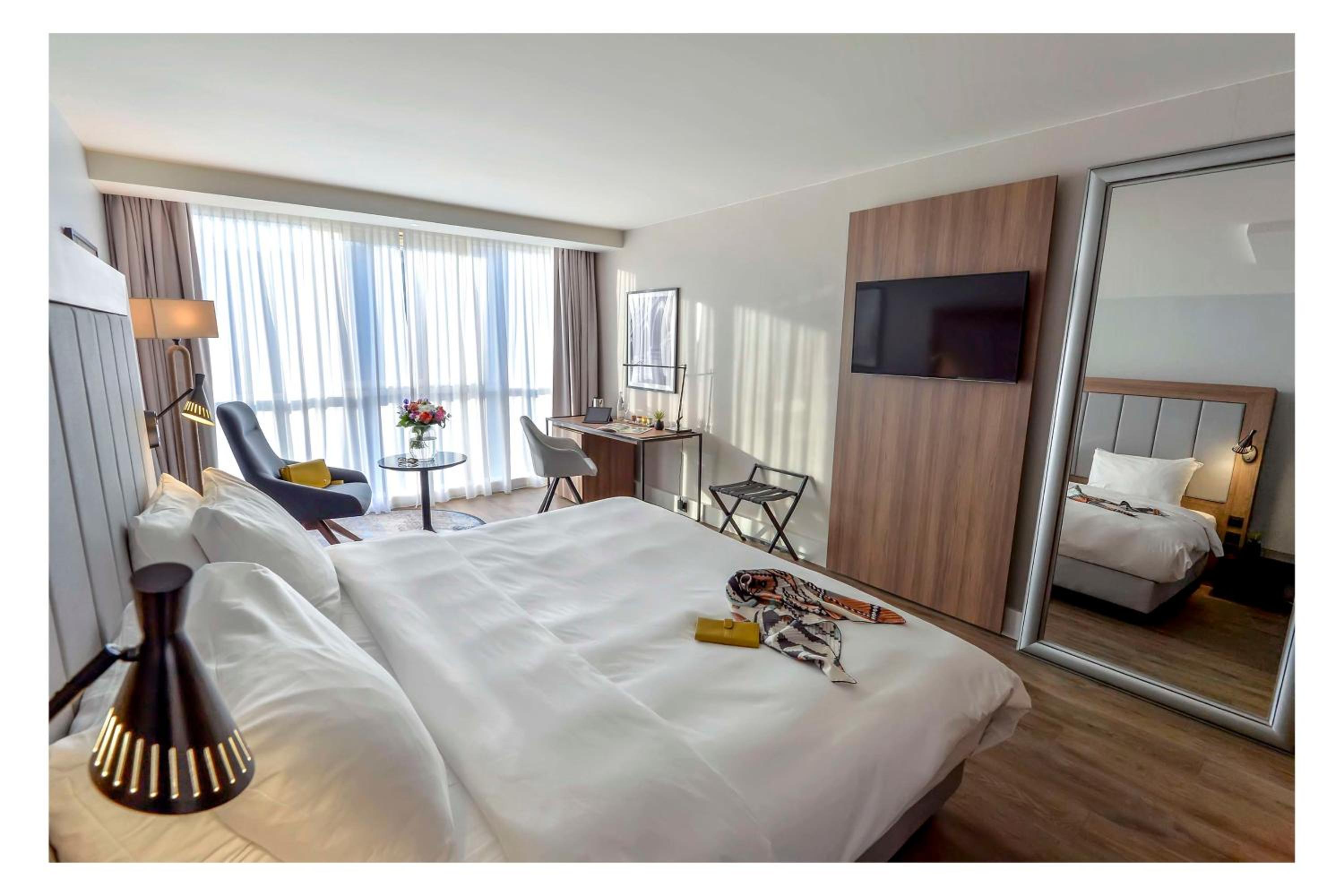 Superior Room - City View - Photo 1
