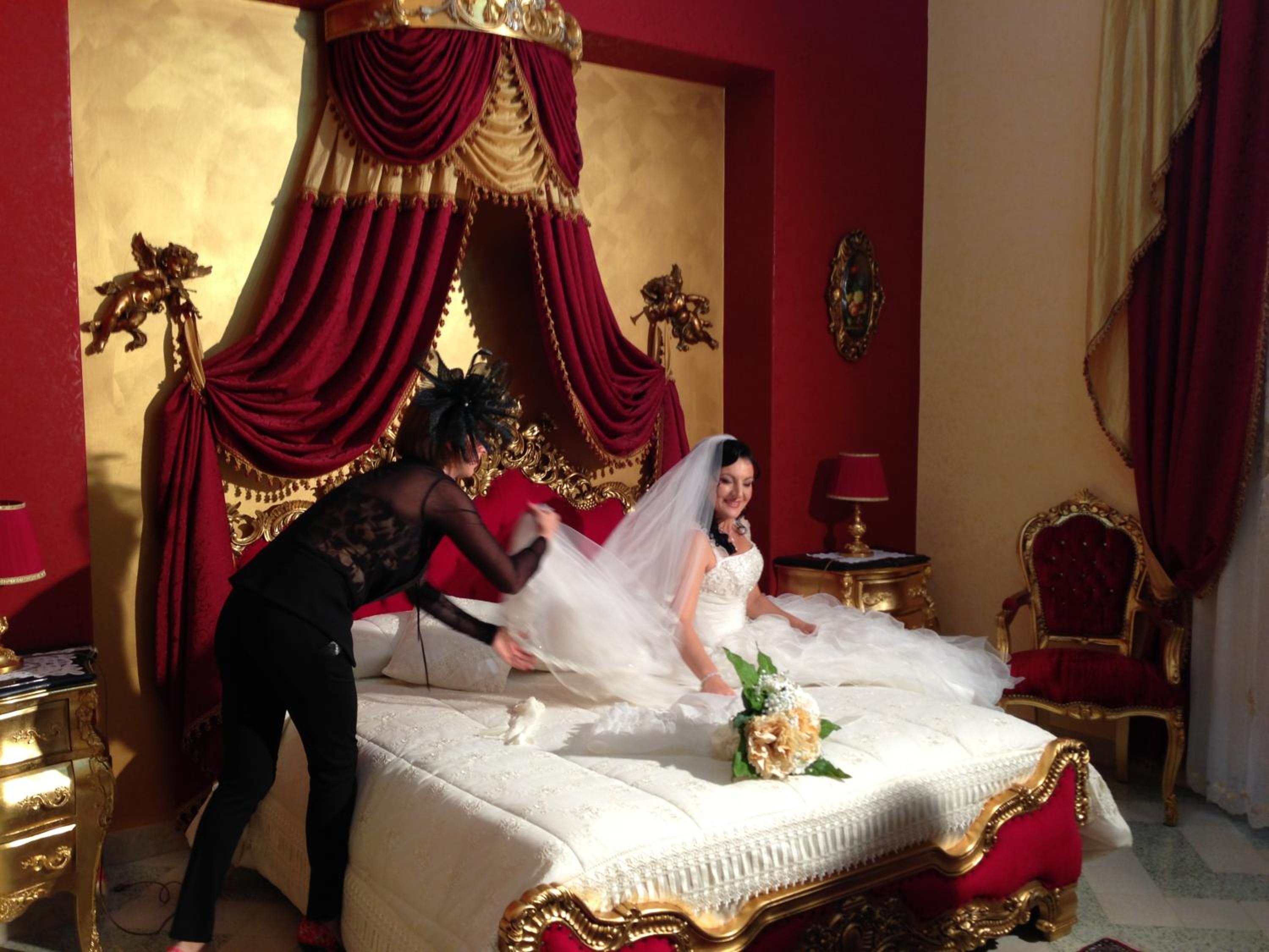 Deluxe Suite with Sea View - Photo 6
