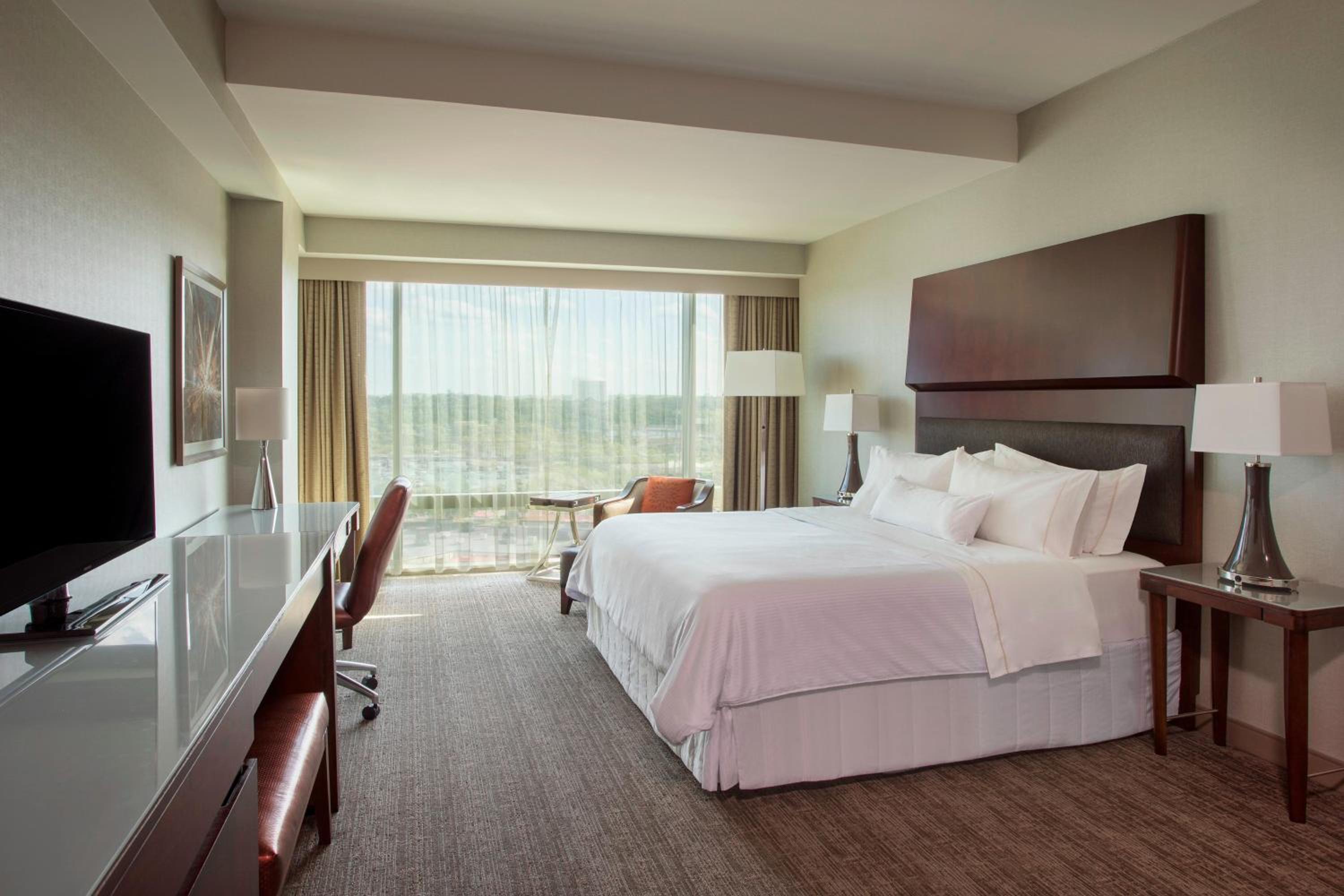 Premium King Room photo 1