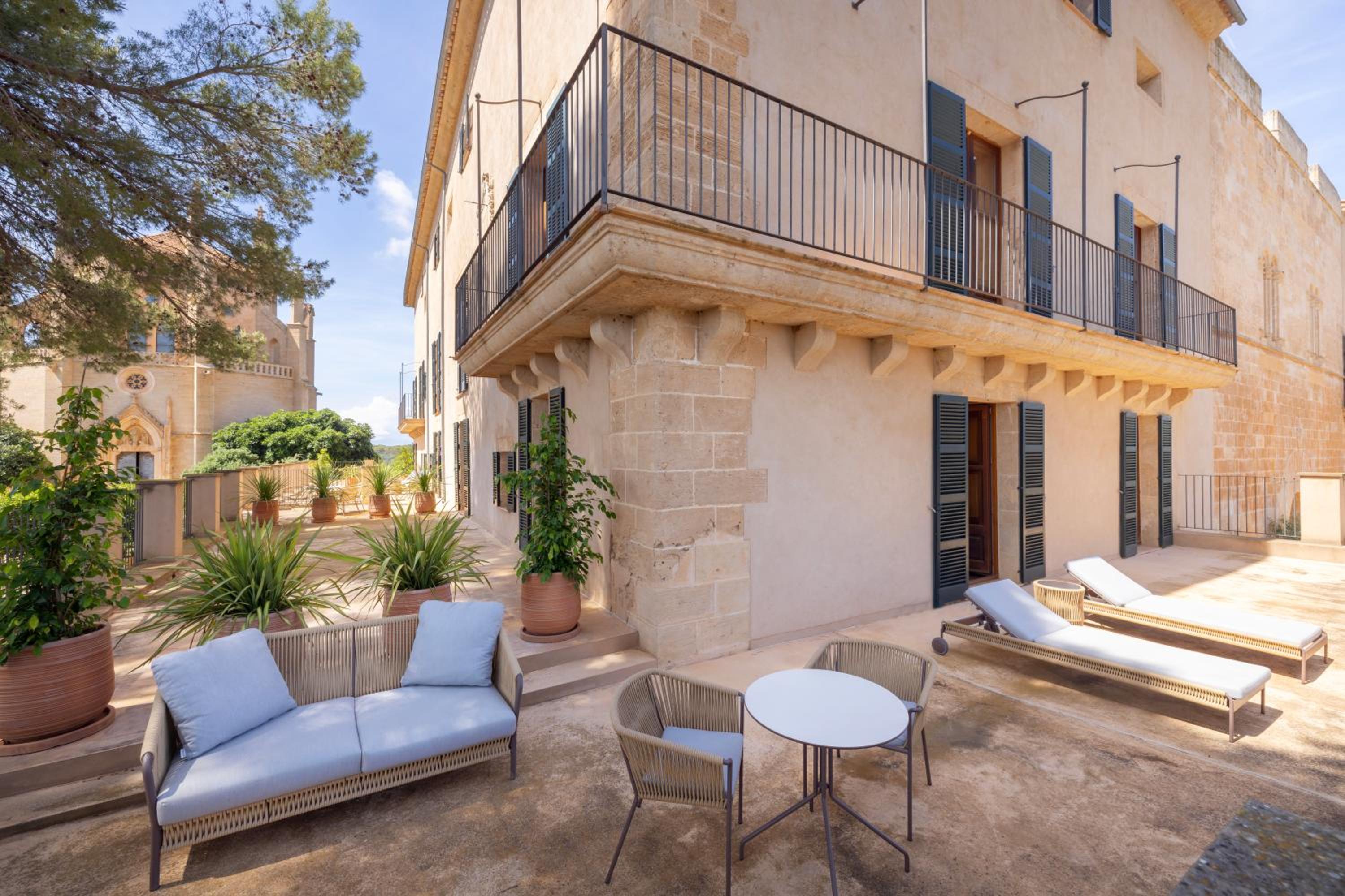 Suite Elegant Comellas