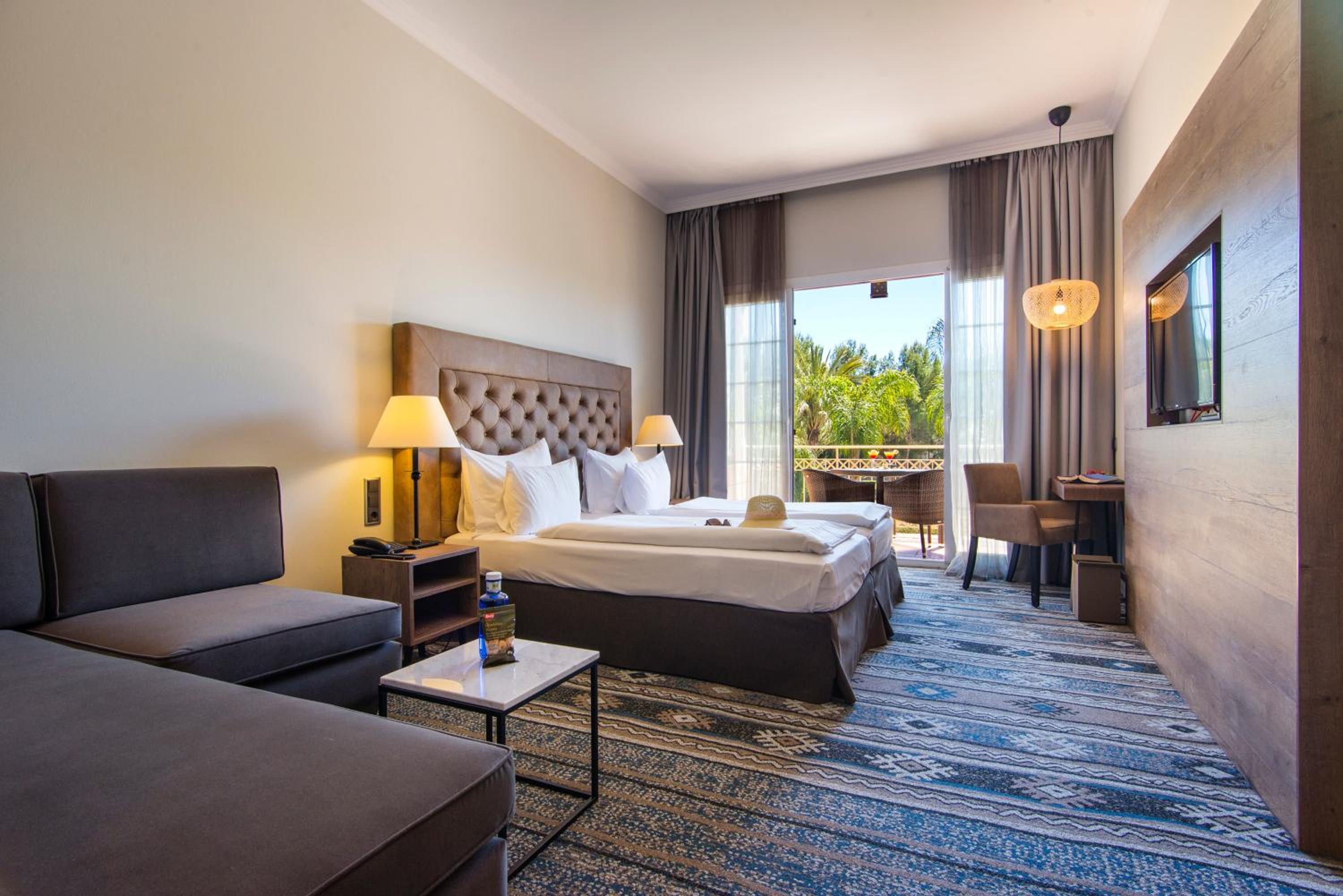 King Room with Pool View