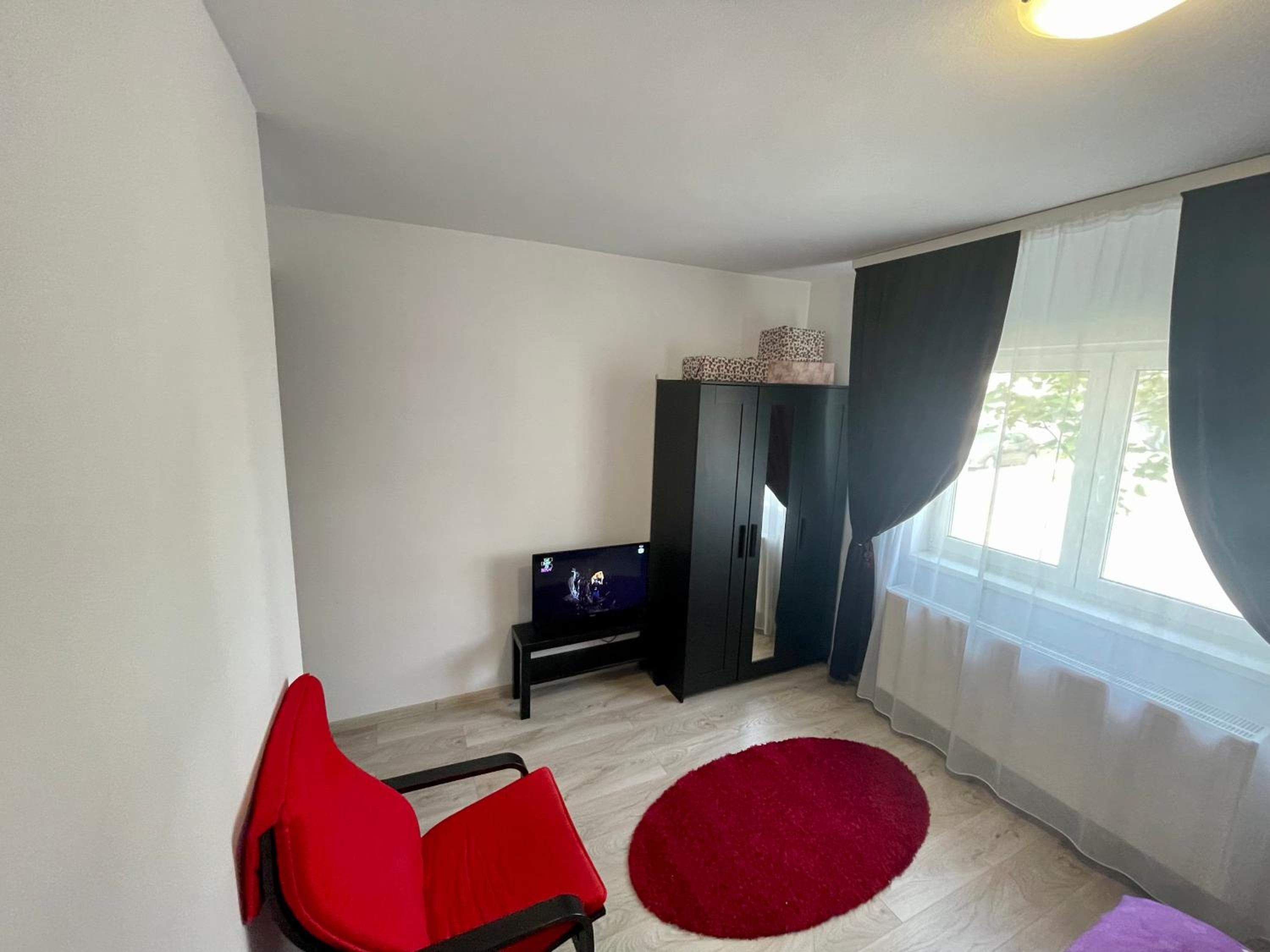 Two-Bedroom Apartment - Photo 12