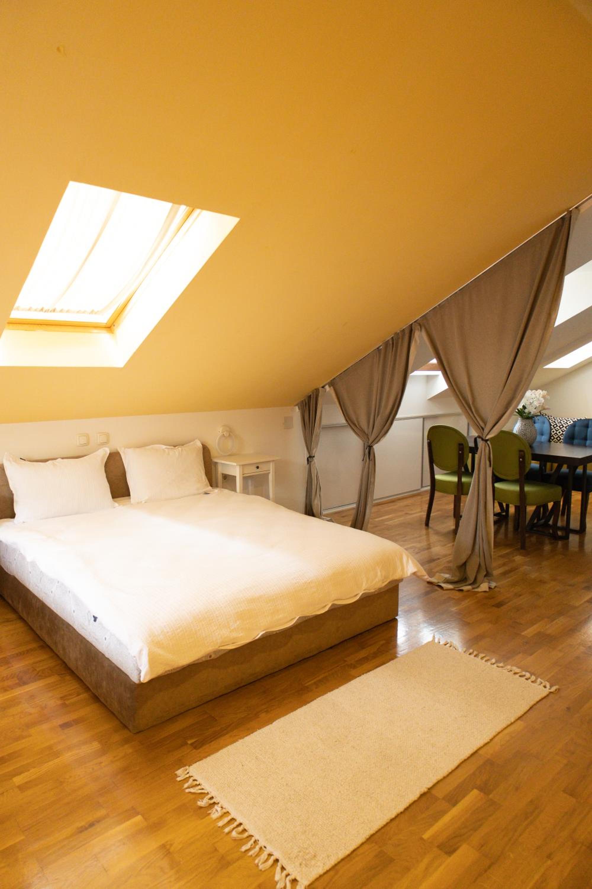 Superior Apartment photo 3