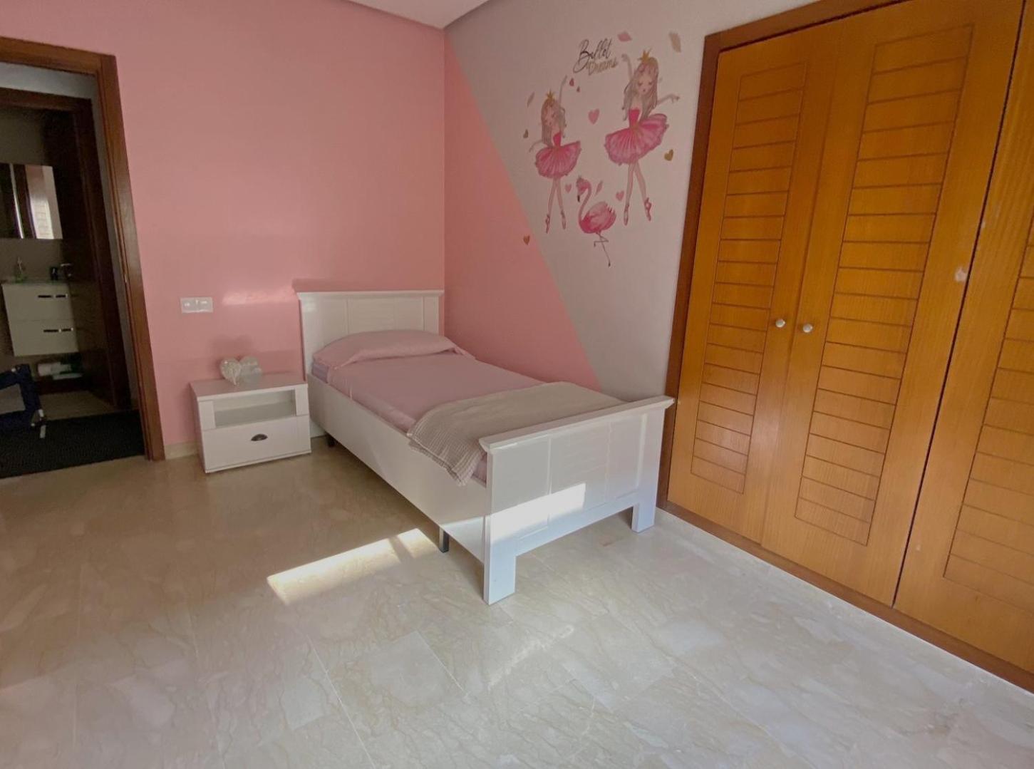Apartment - Photo 14