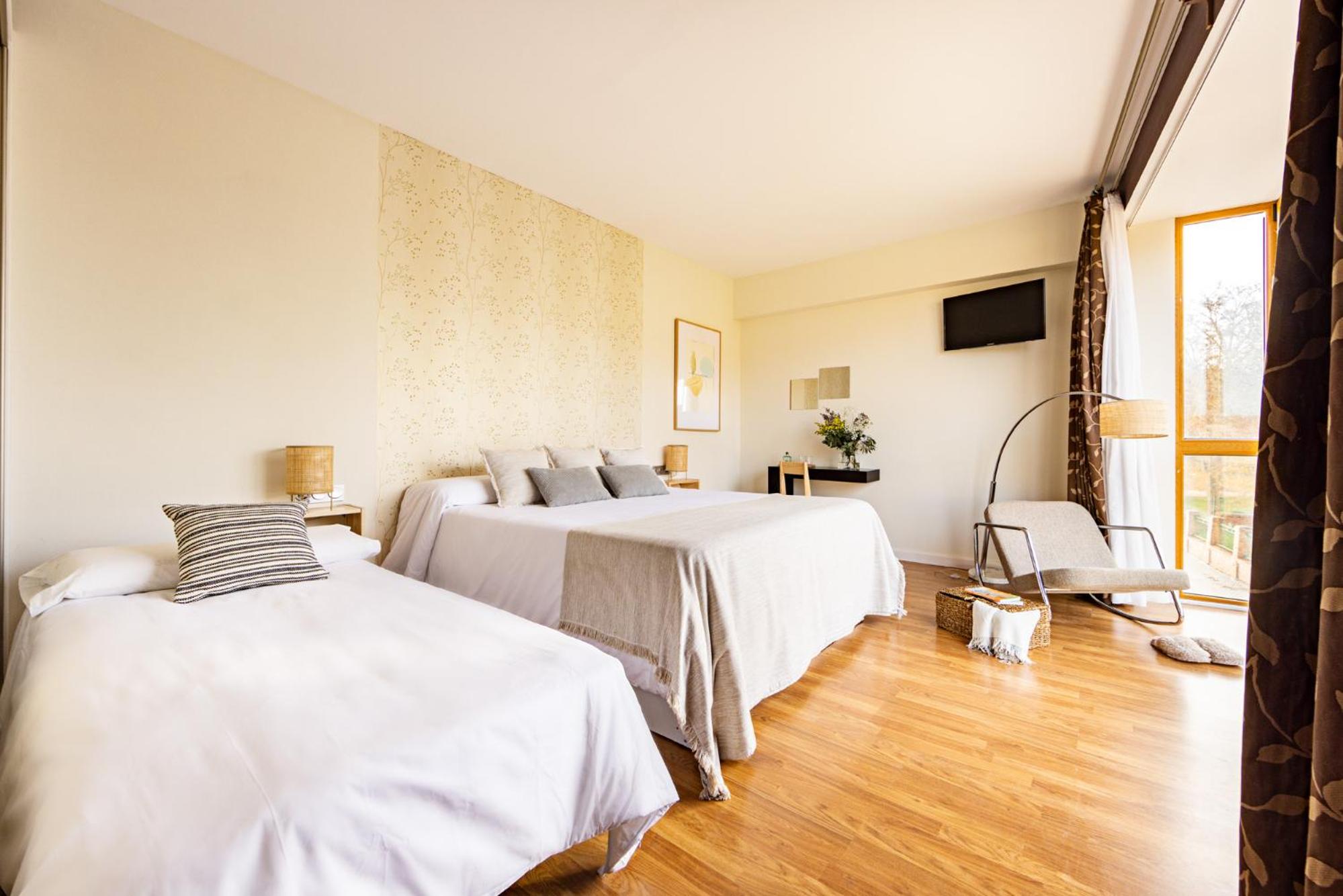 Superior Double Room - Photo 1