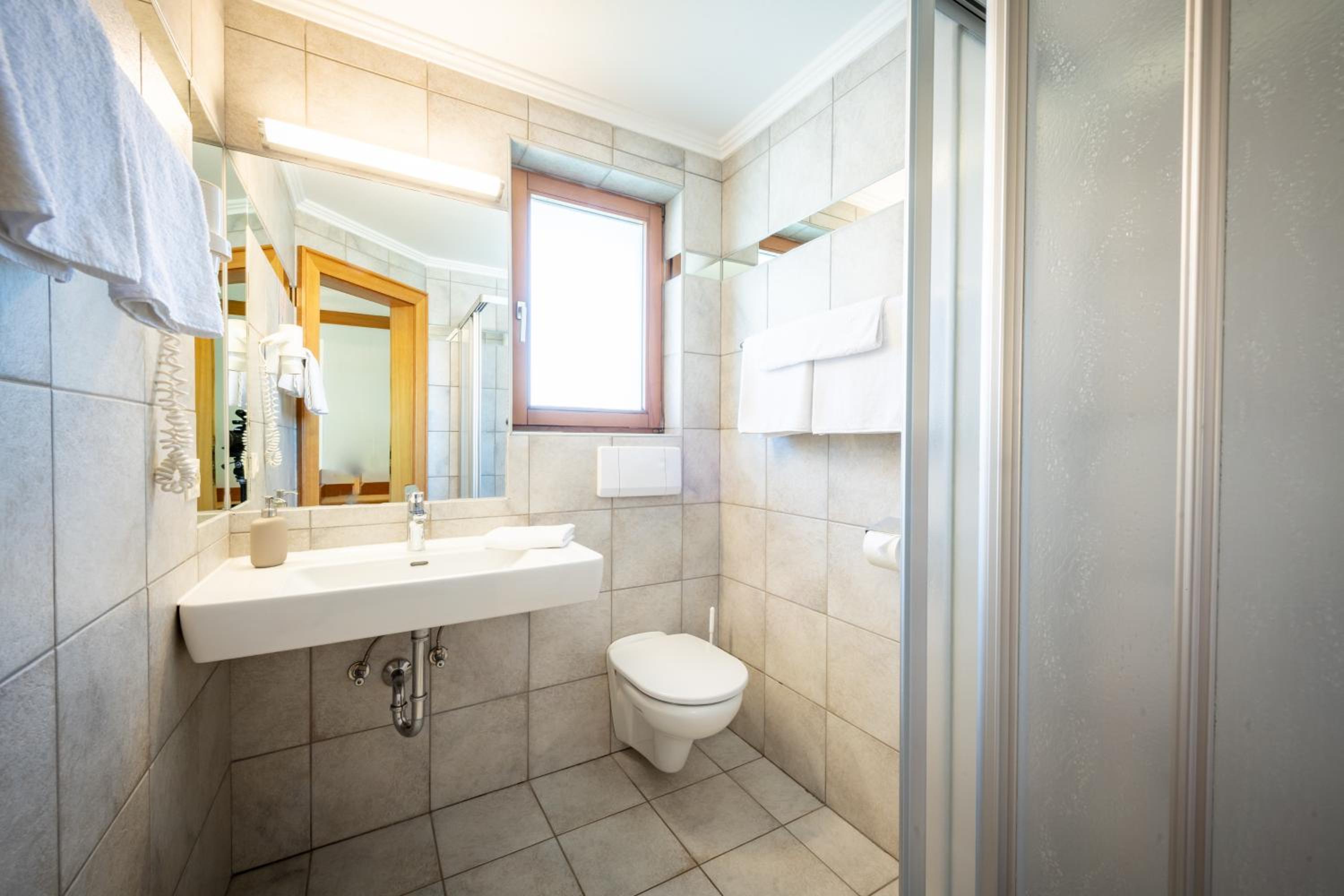 Studio Apartment (2 Adults) photo 3