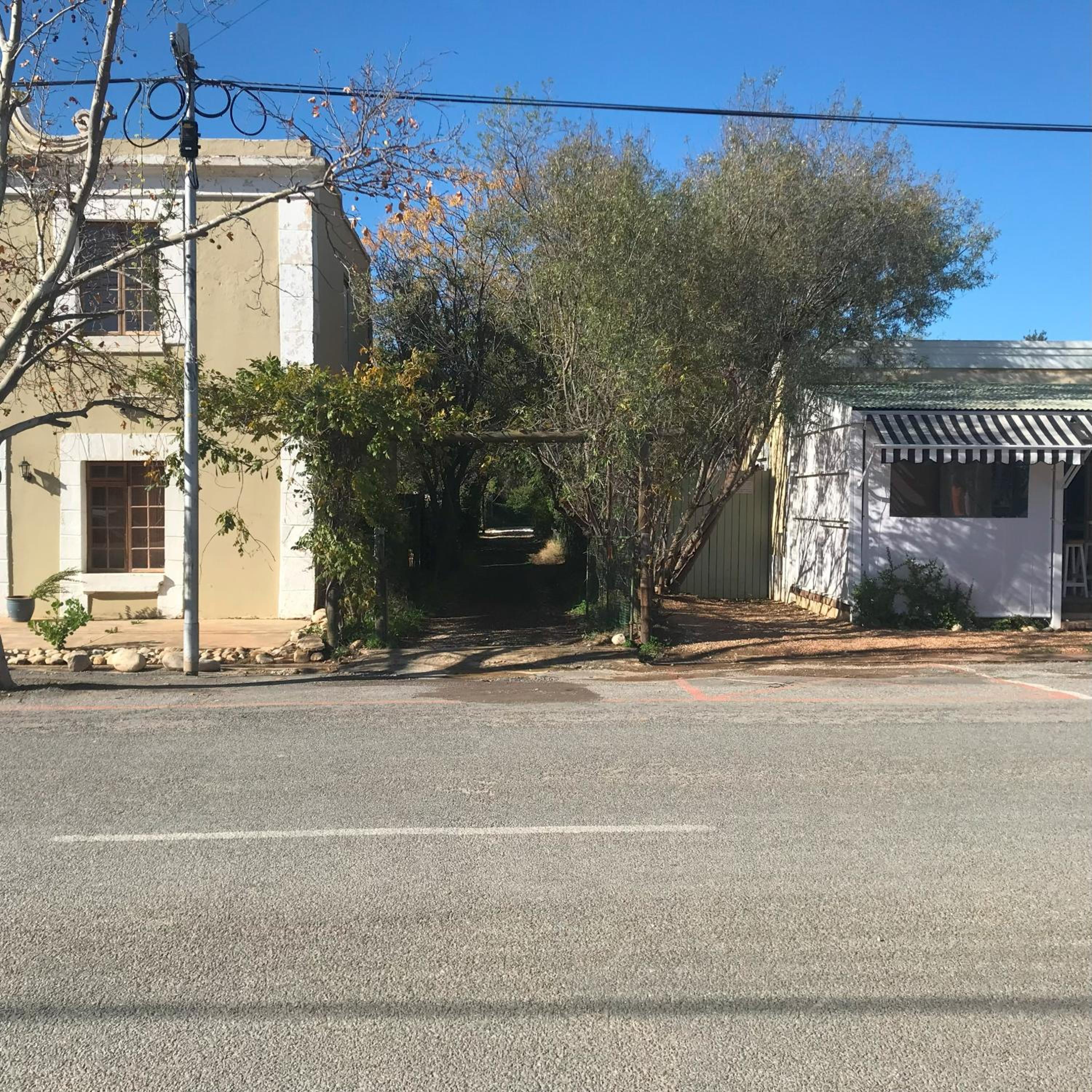 Two-Bedroom House photo 2