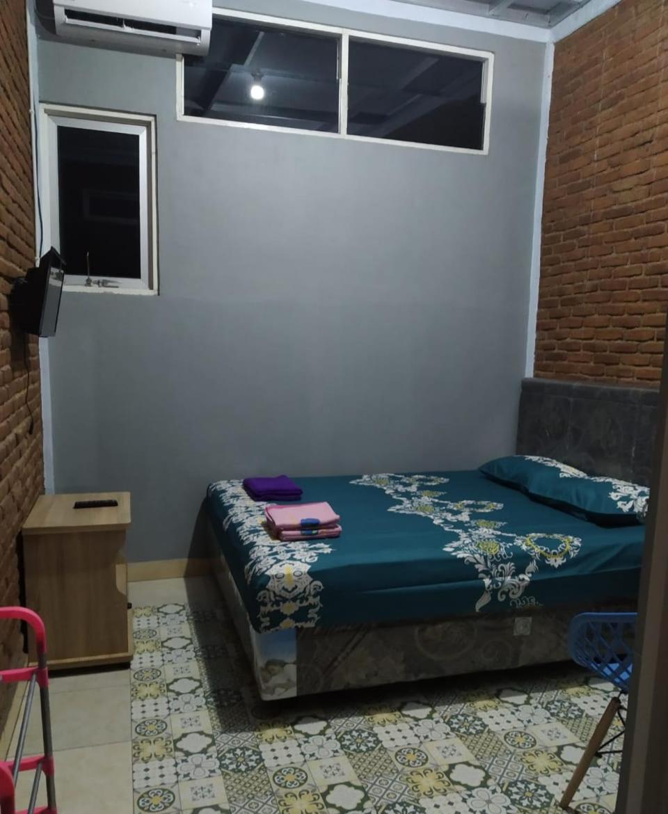 Budget Double Room - Photo 1