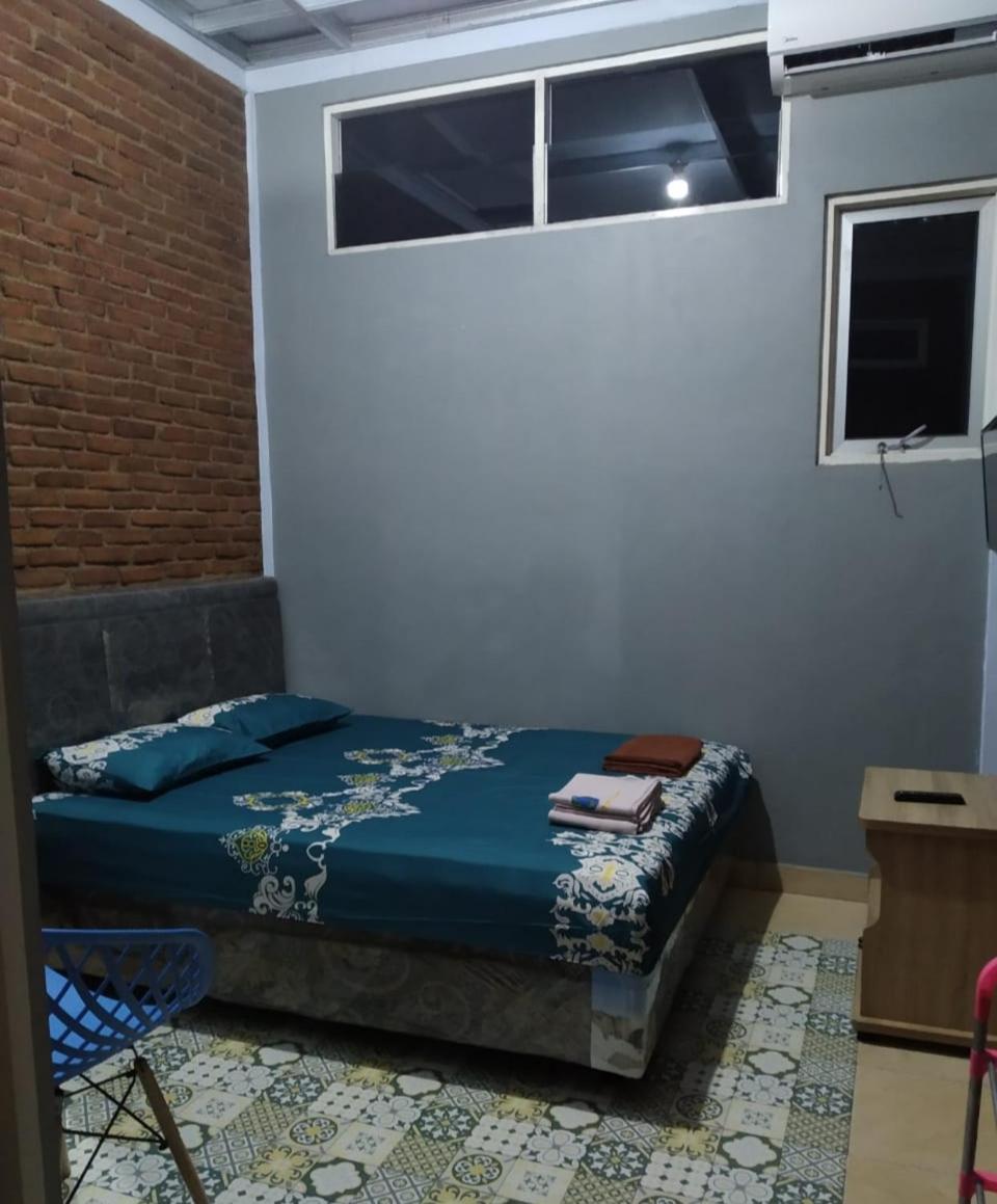 Budget Double Room - Photo 4