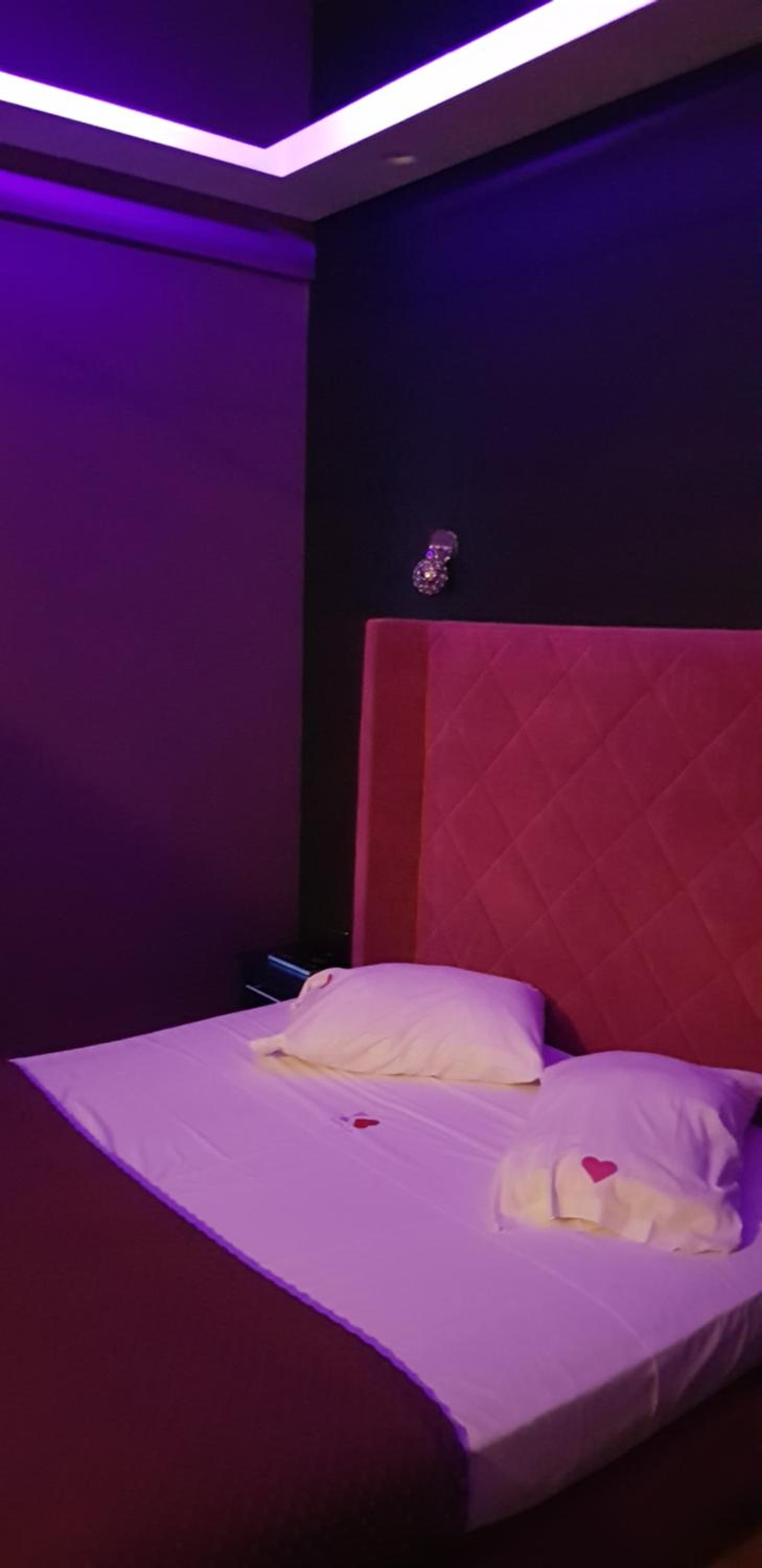 King Room with Spa Bath