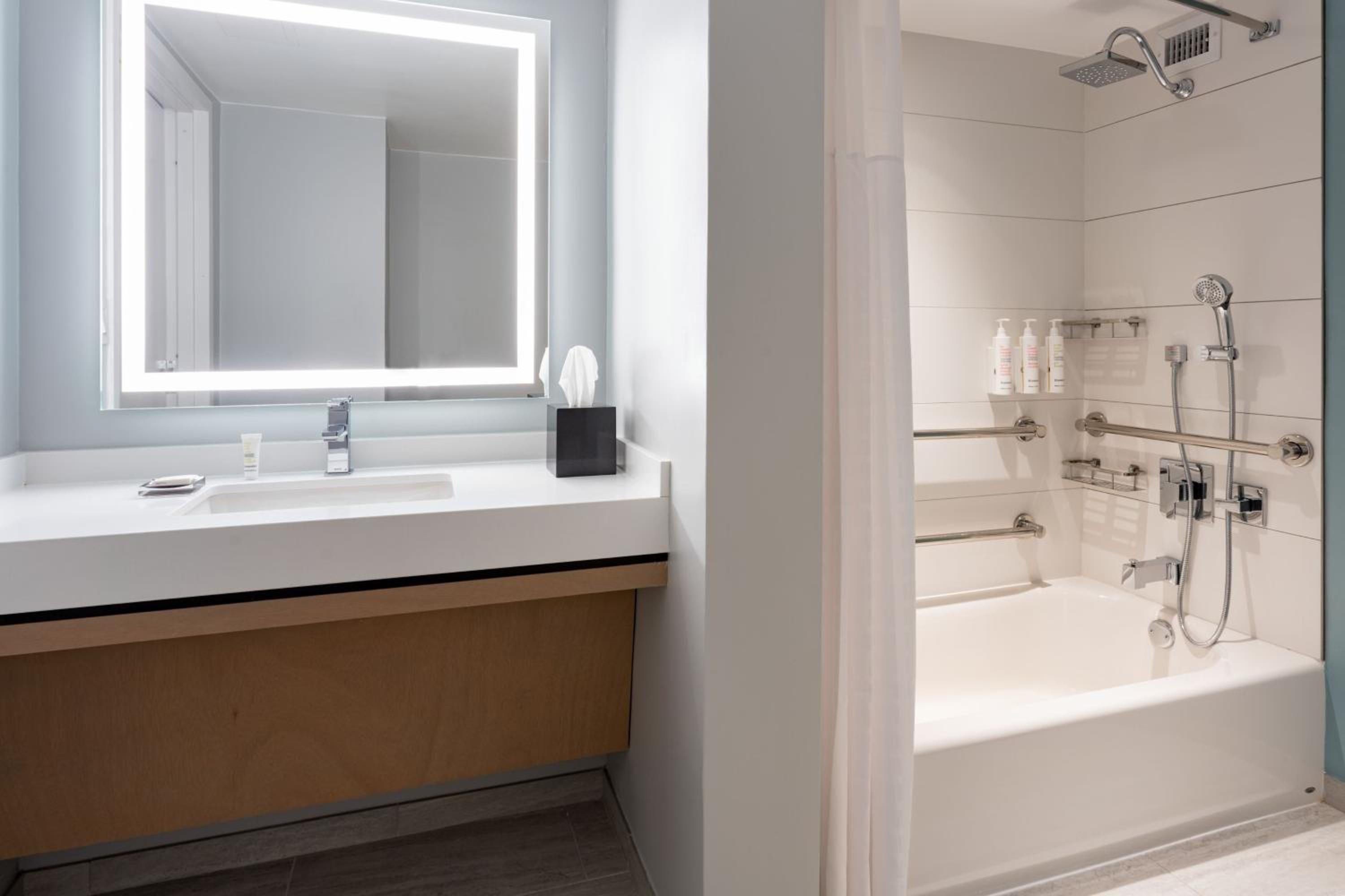 King Room with Bay View