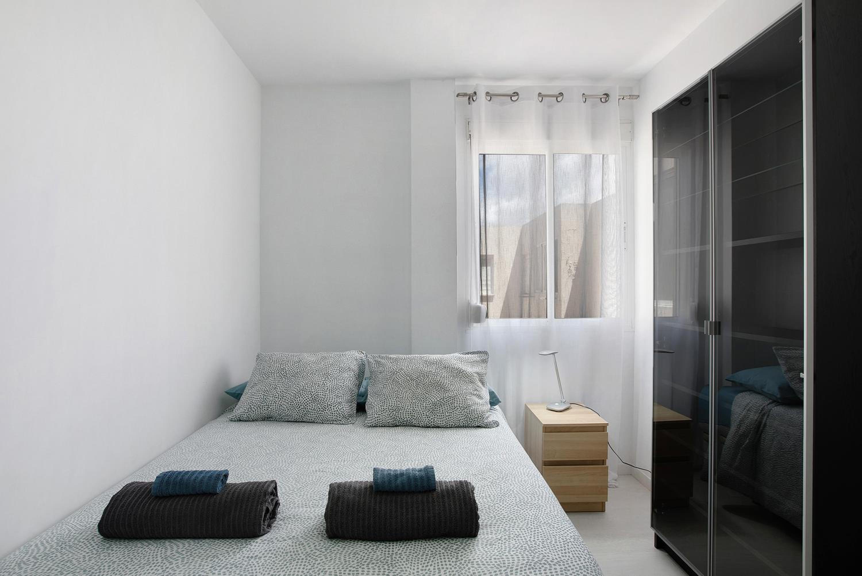 Three-Bedroom Premium Apartment with Balcony photo 2