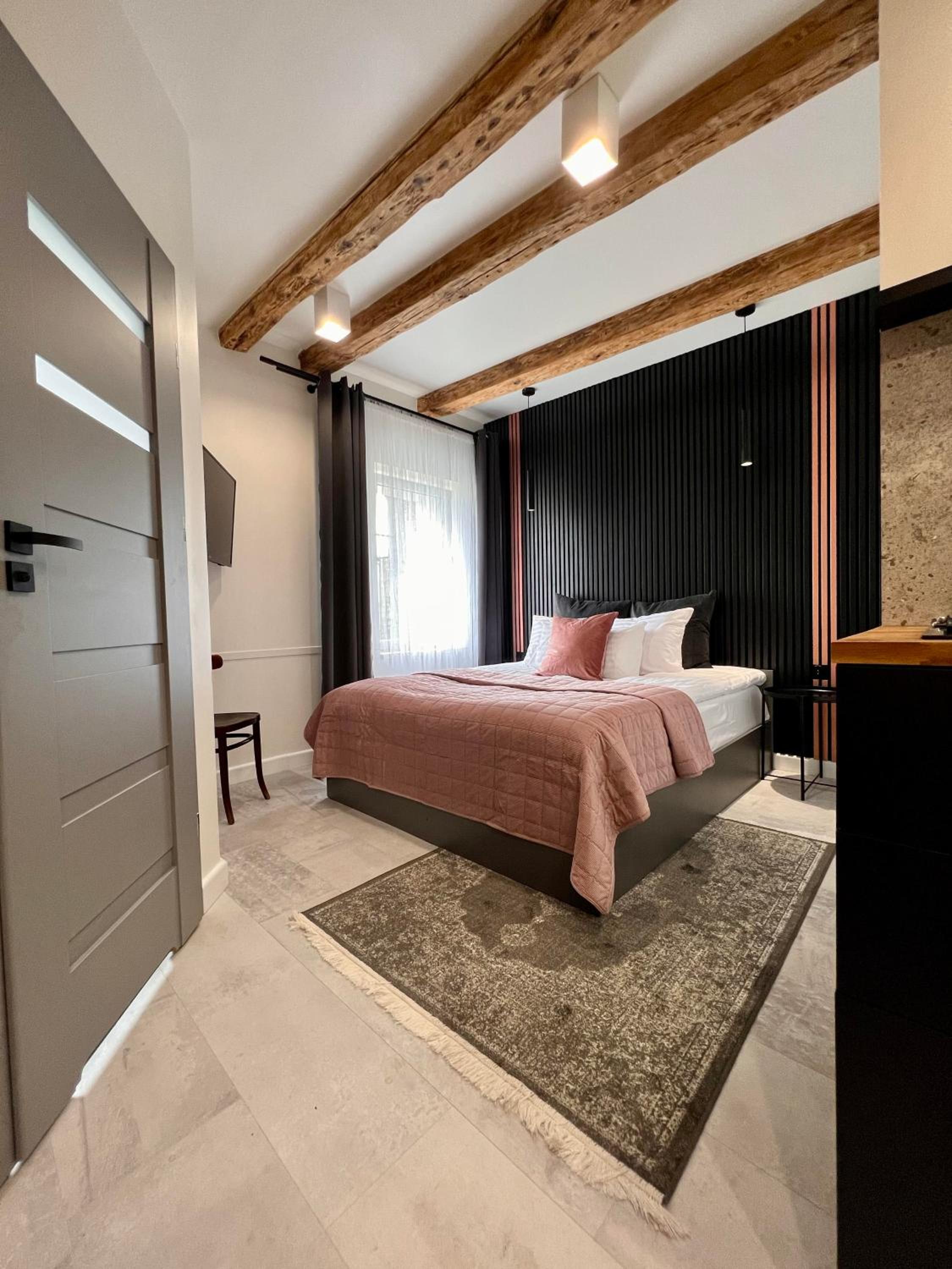 Superior Double Room - Photo 1