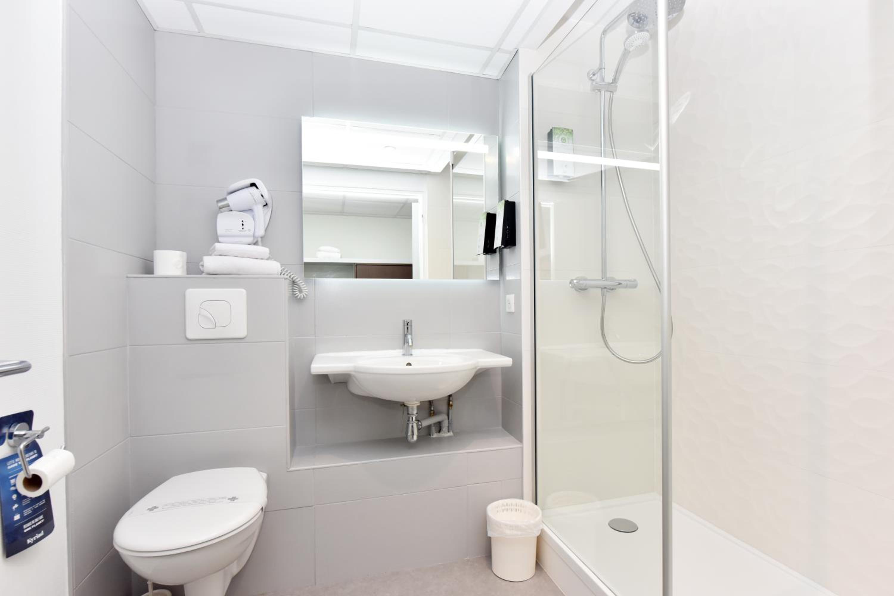 Double Room - Photo 3