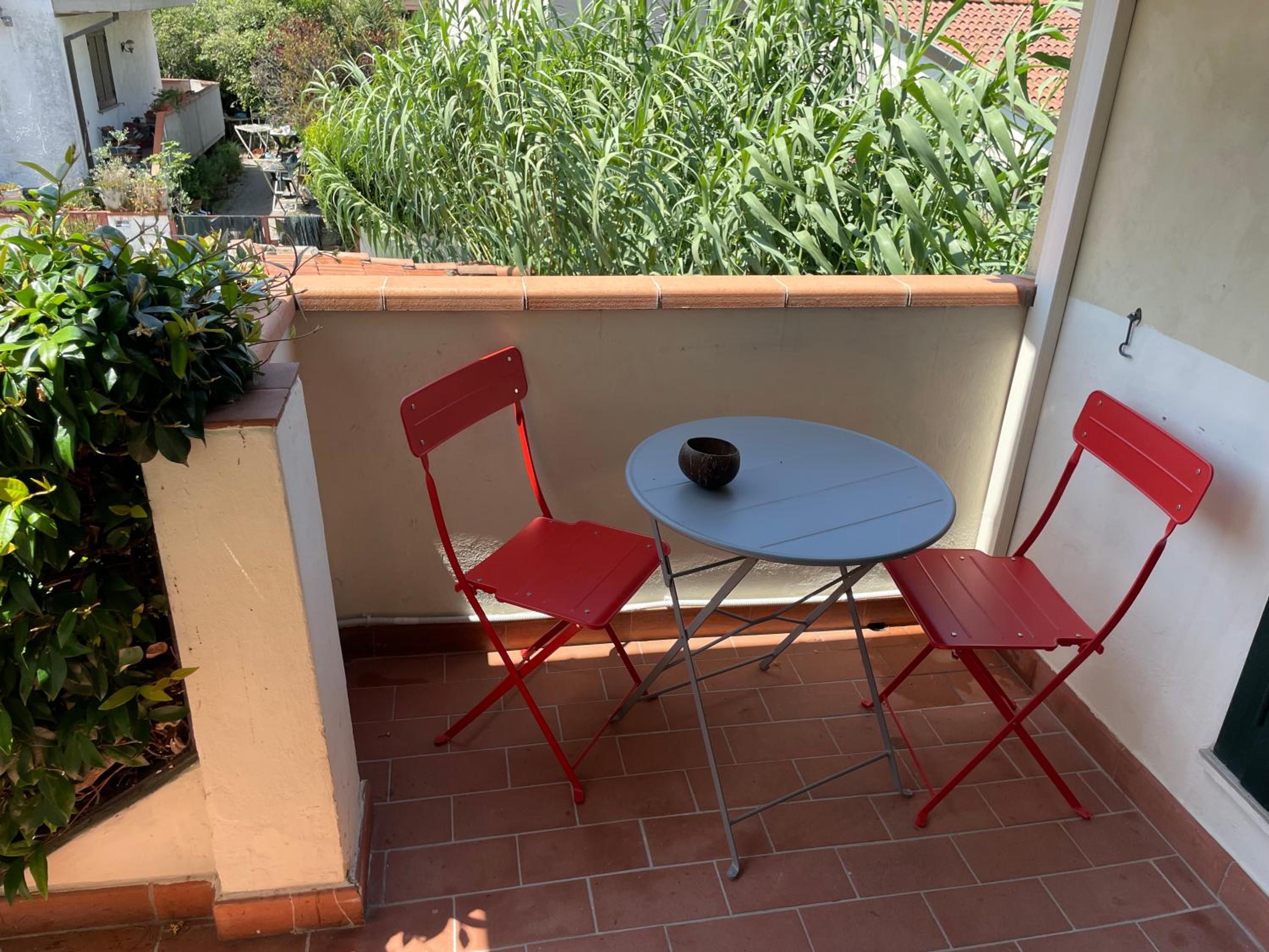 Apartment With Balcony photo 2