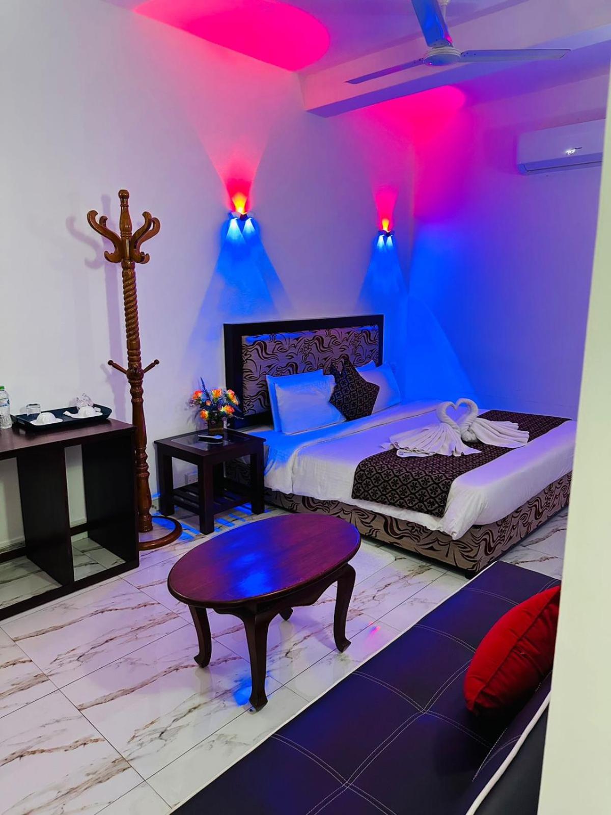 Deluxe Double Room  - Photo 2
