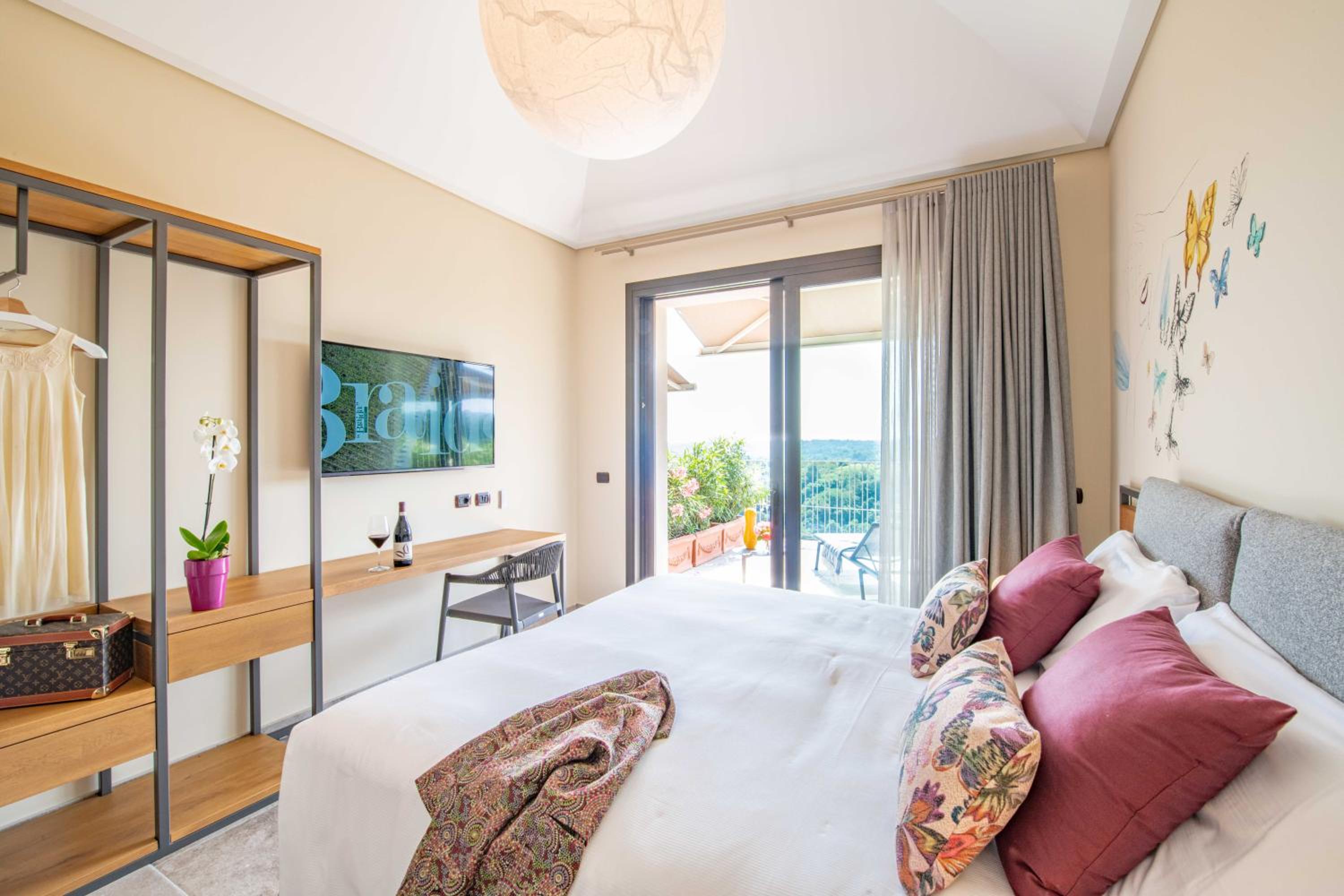 Deluxe Double or Twin Room with Balcony photo 1