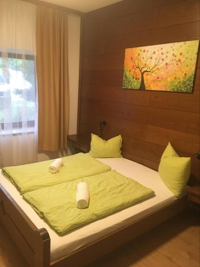 Standard Double Room with Two Double Beds photo 1