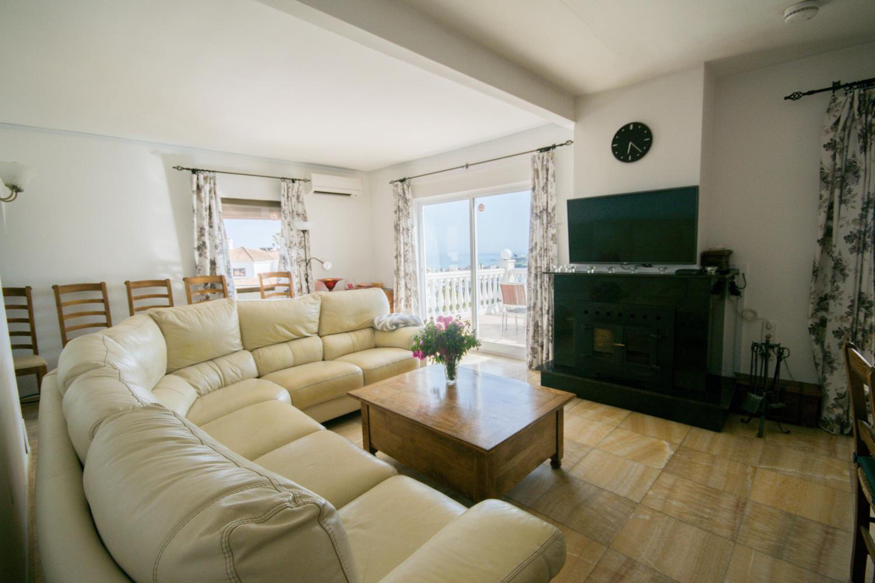 Villa con Vista al Mar