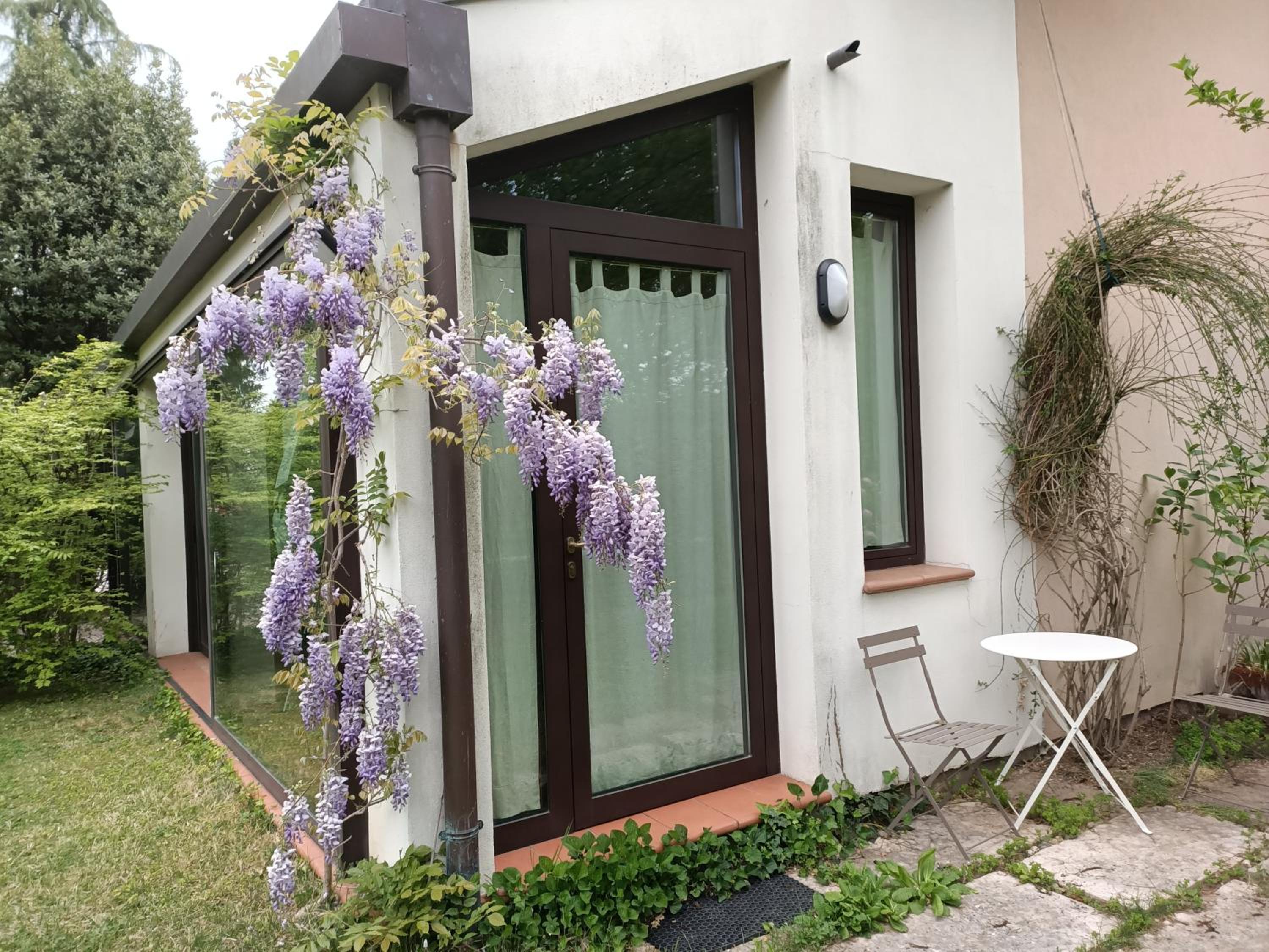 Apartment with Garden View - Photo 20