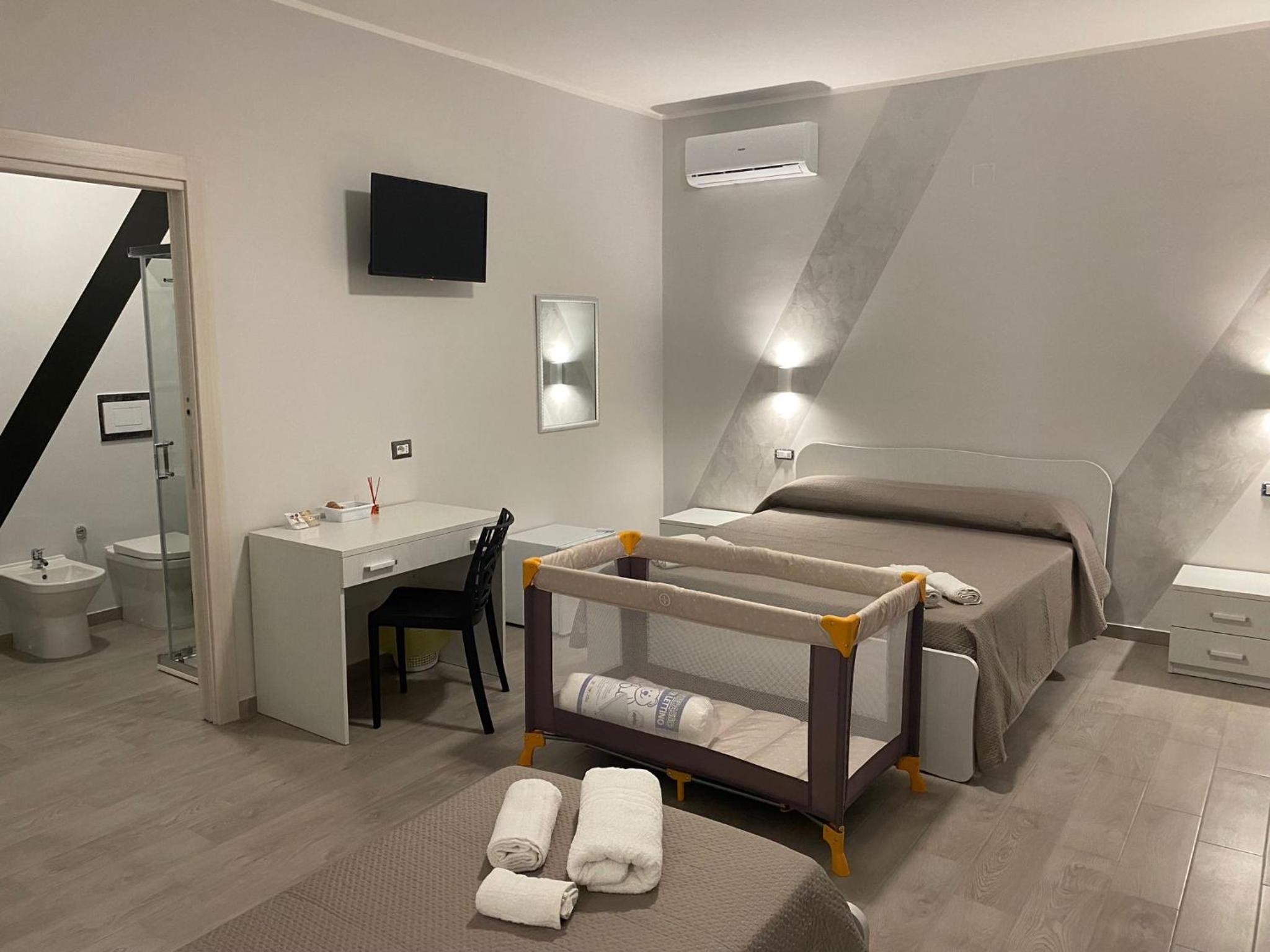 King Room With Balcony photo 1