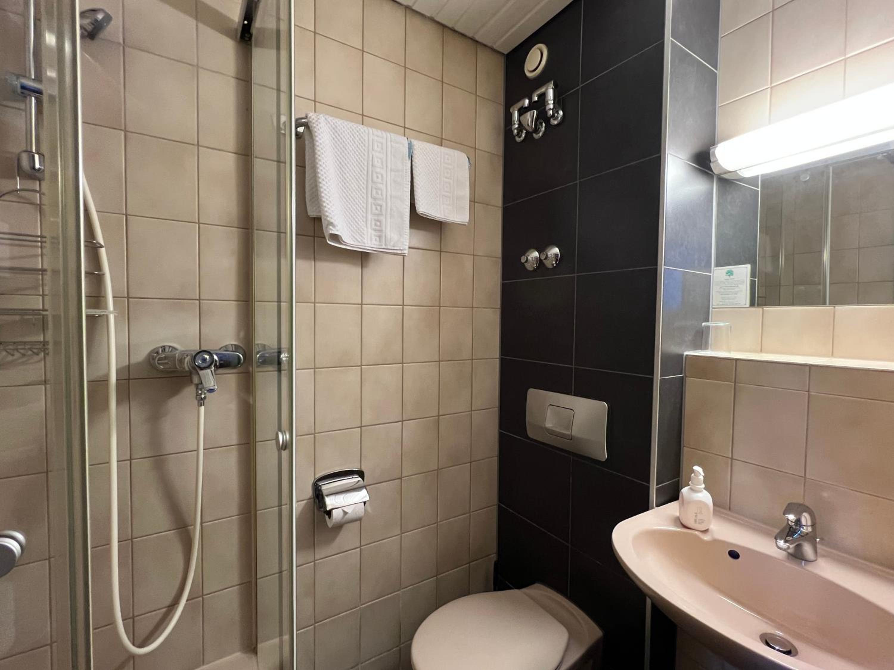 Double Room with French Bed photo 3