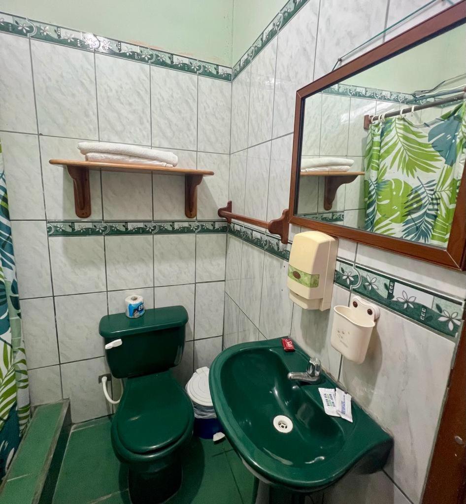 Deluxe Queen Room photo 2