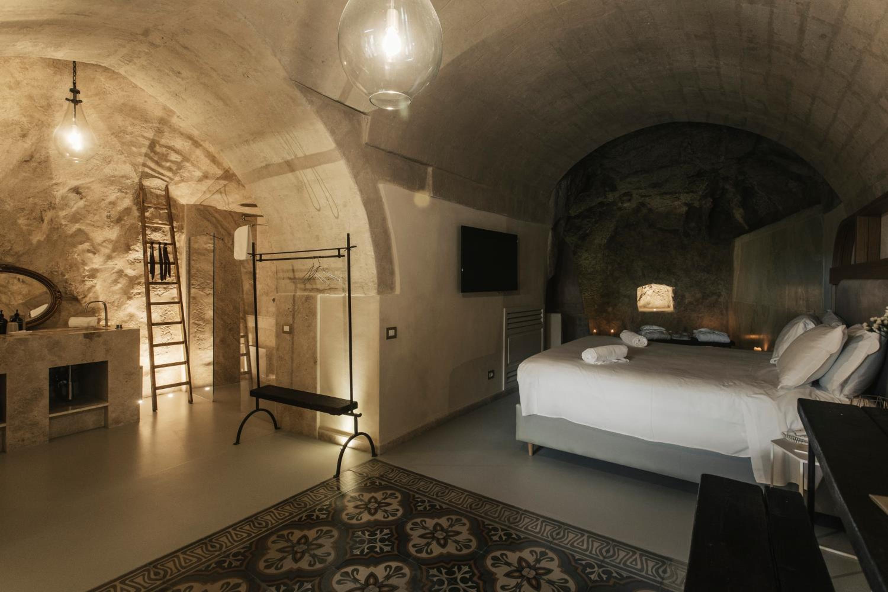 Suite with Private Pool photo 2