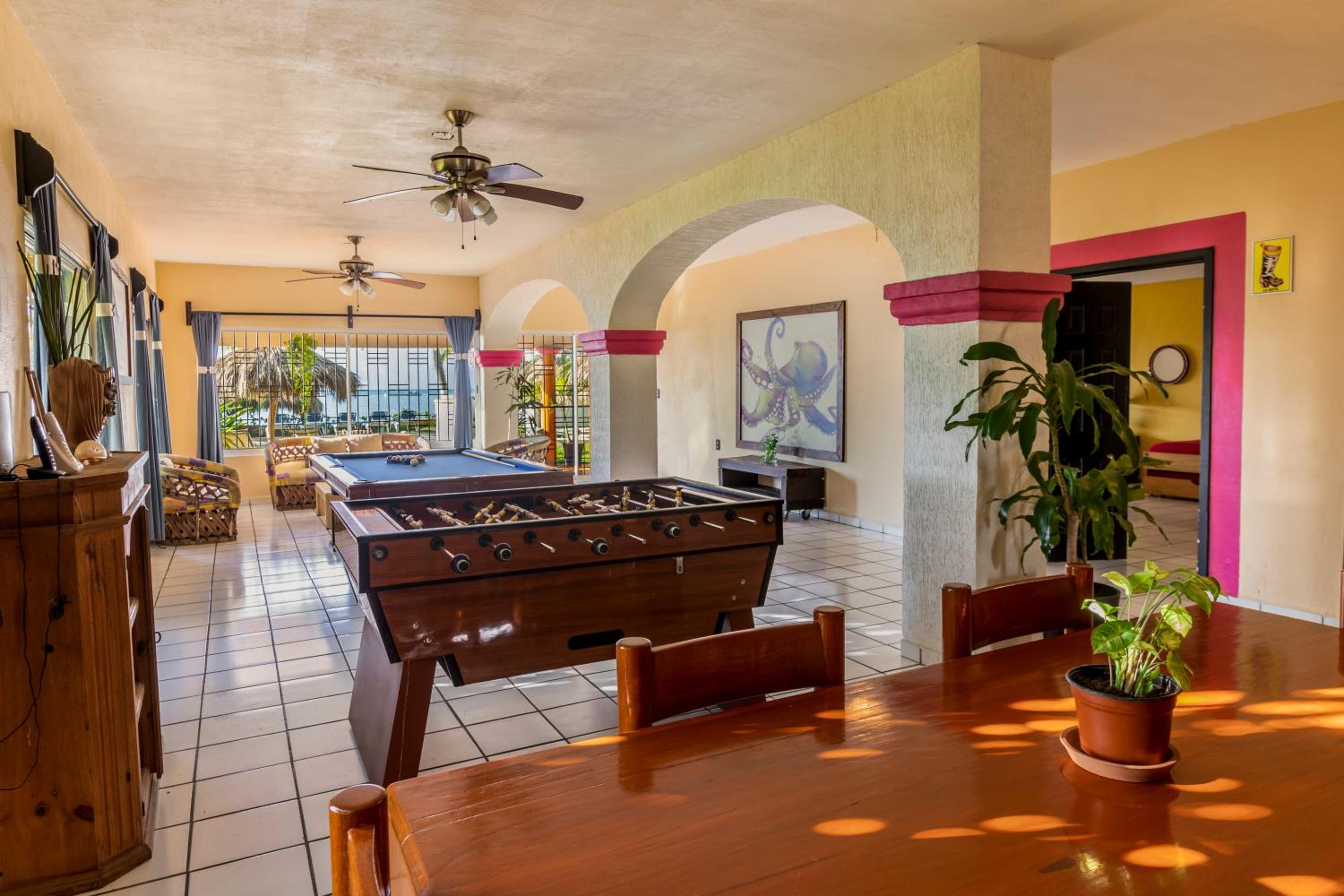 Ocean Front Villa photo 2
