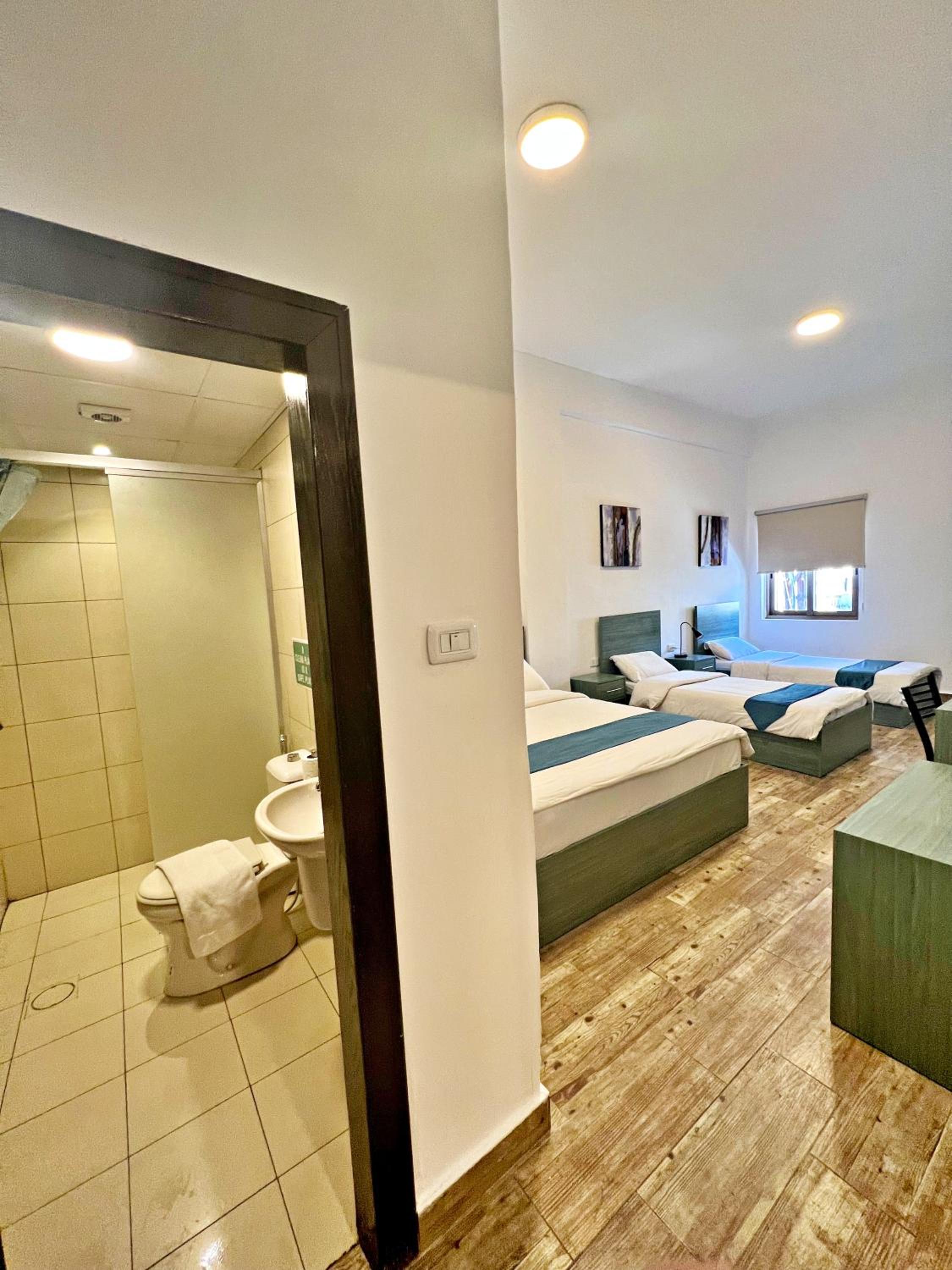 Comfort Quadruple Room - Photo 2